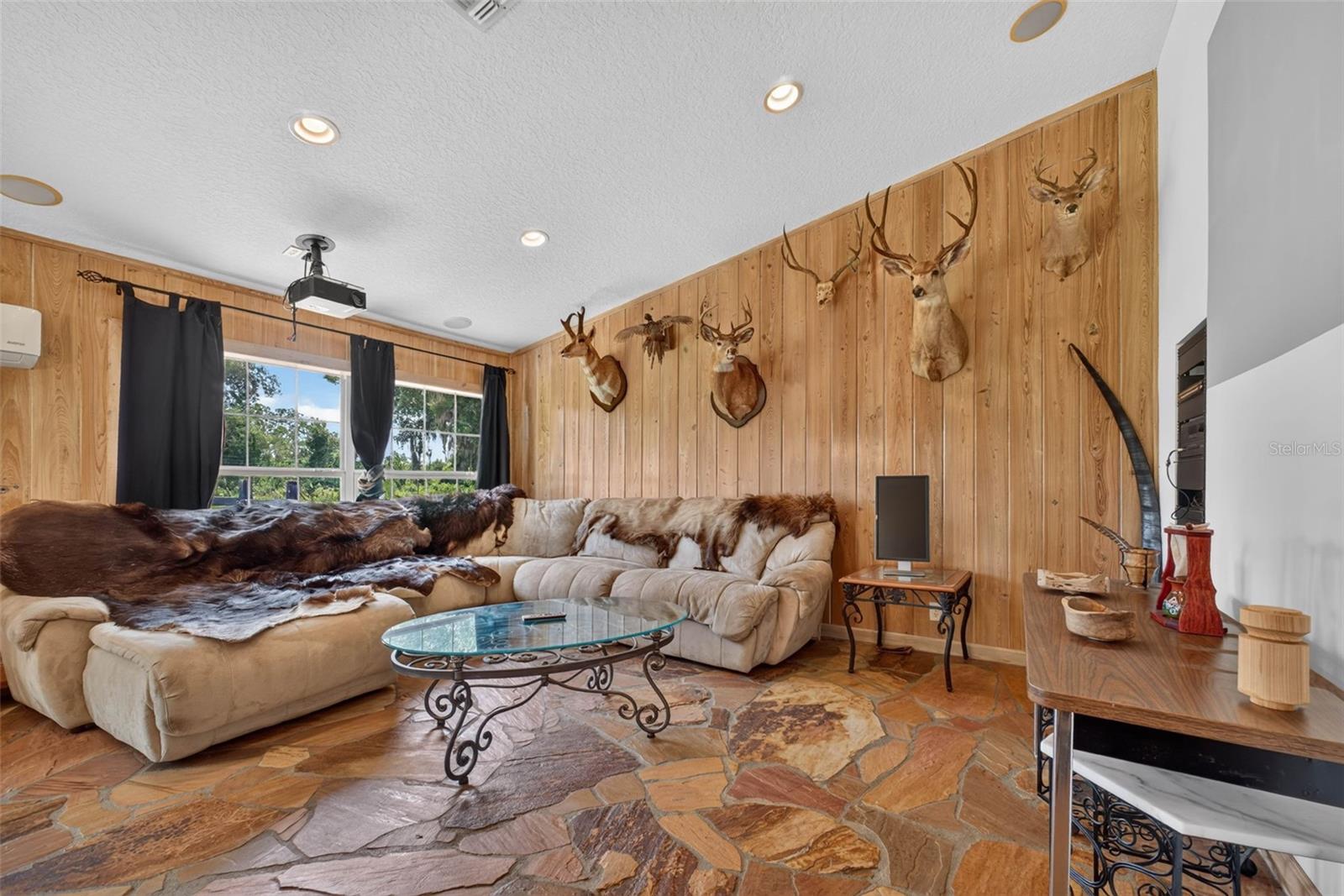 13342 W LAKE YALE RD