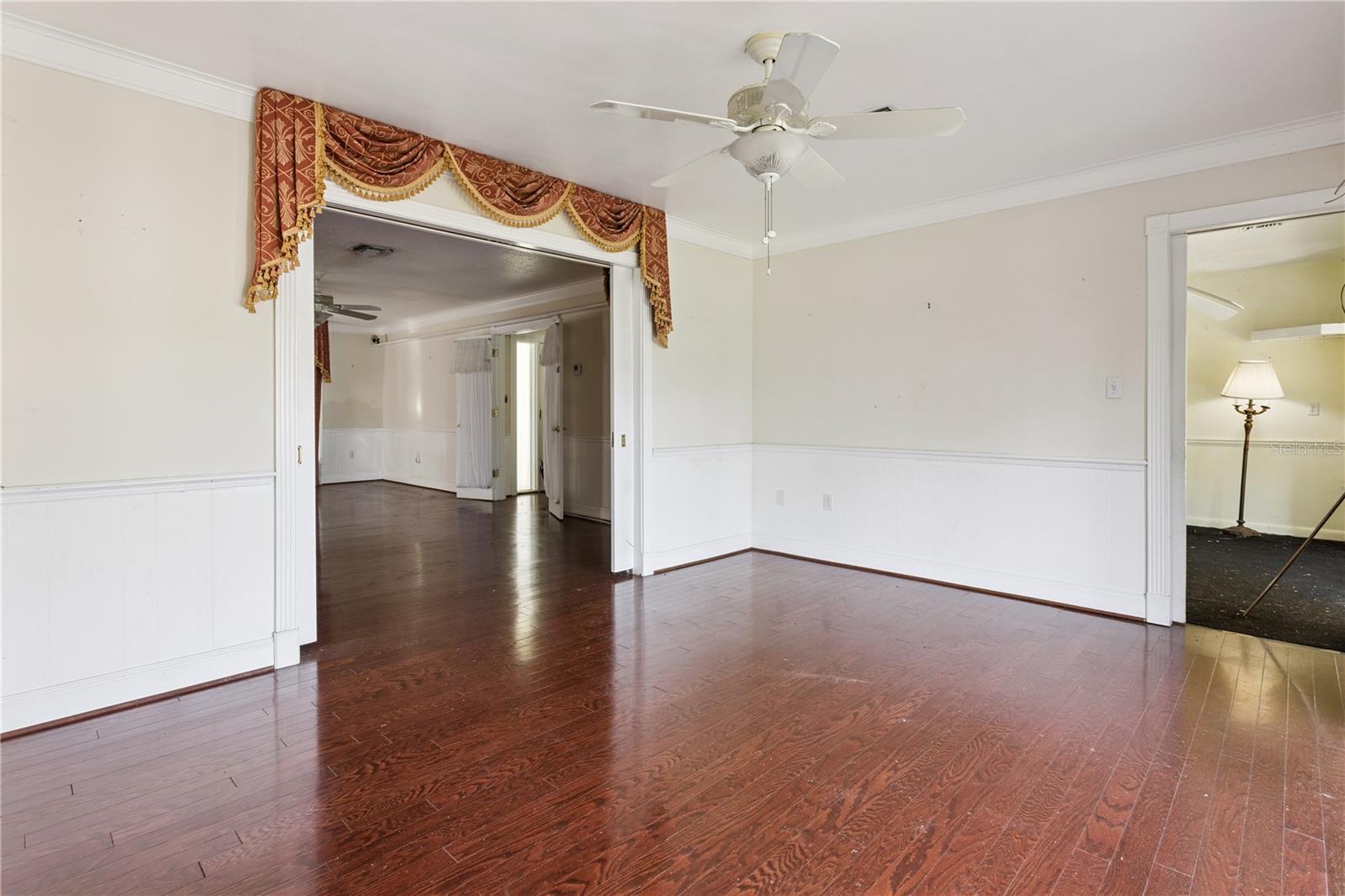 1505 E CROOKED LAKE DR