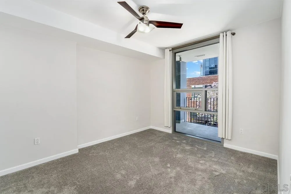 321 10th Ave Unit 306