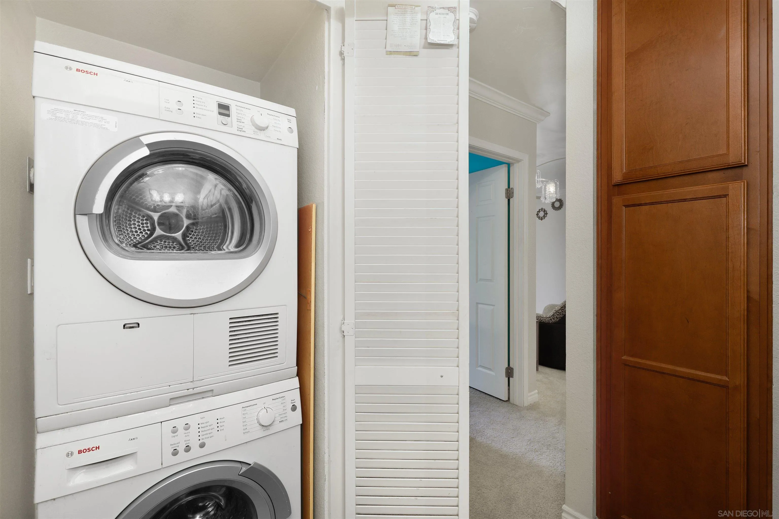 9909 Azuaga Street Unit C202