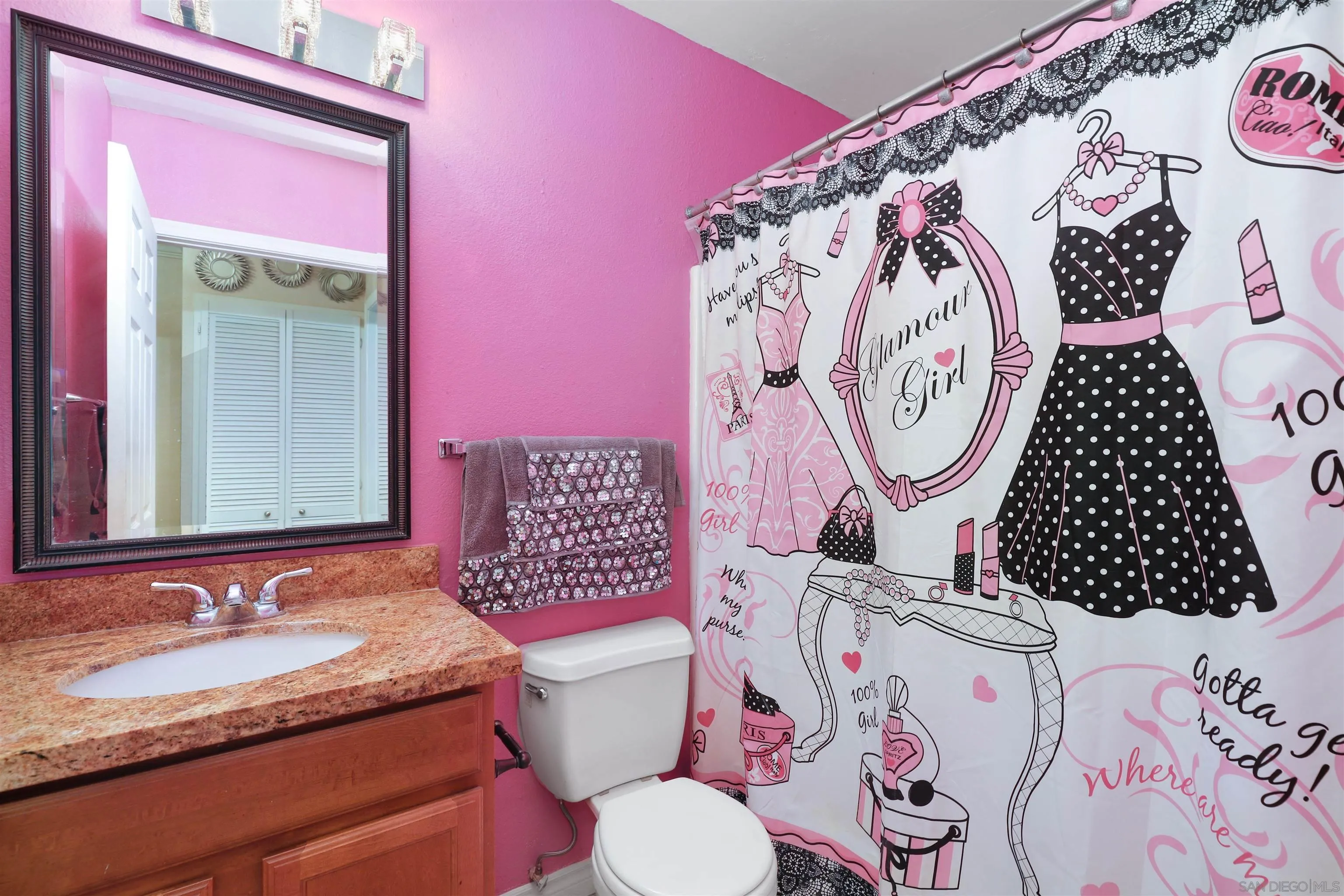 9909 Azuaga Street Unit C202