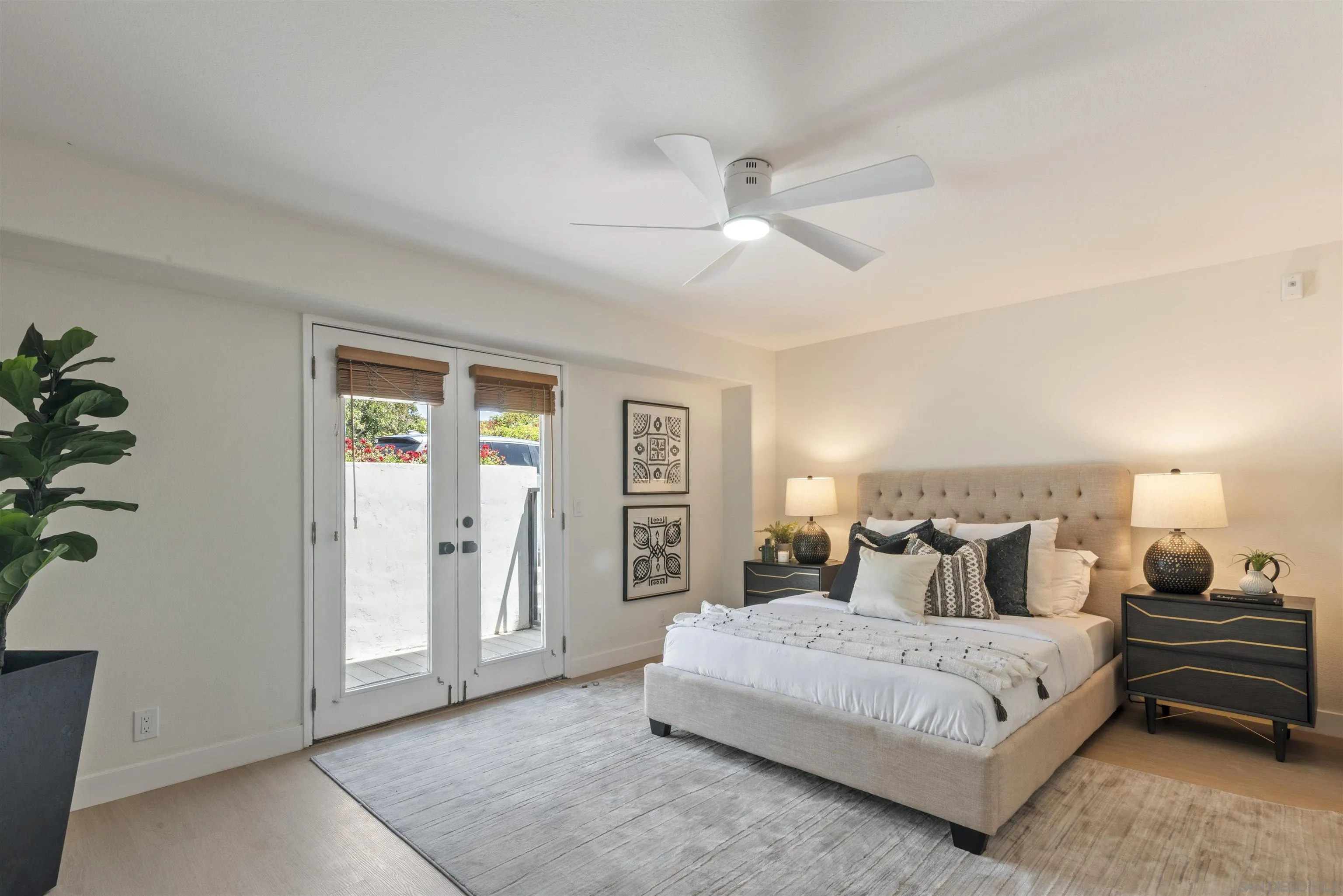 422 Rosecrans St. Unit 1