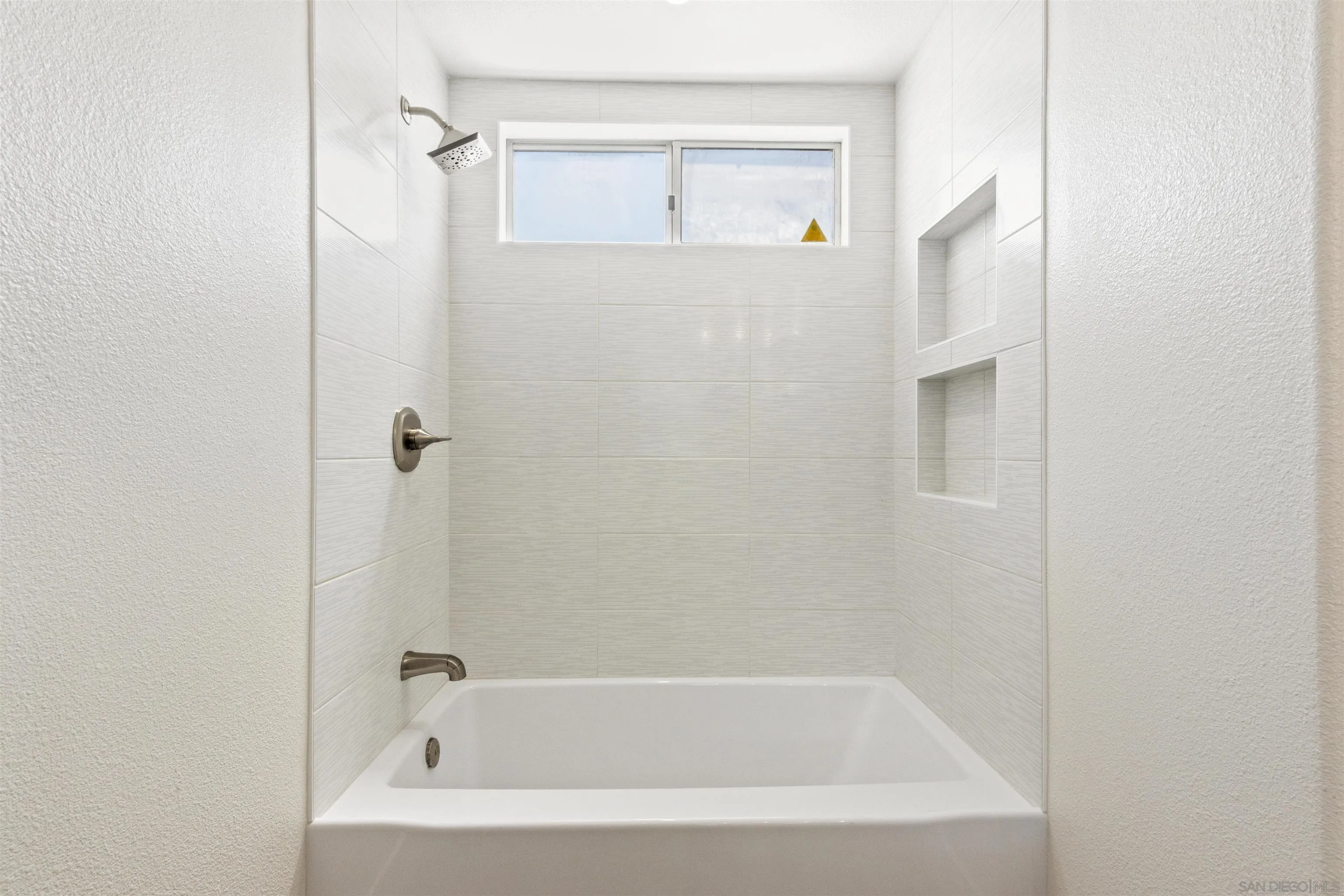 422 Rosecrans St. Unit 1