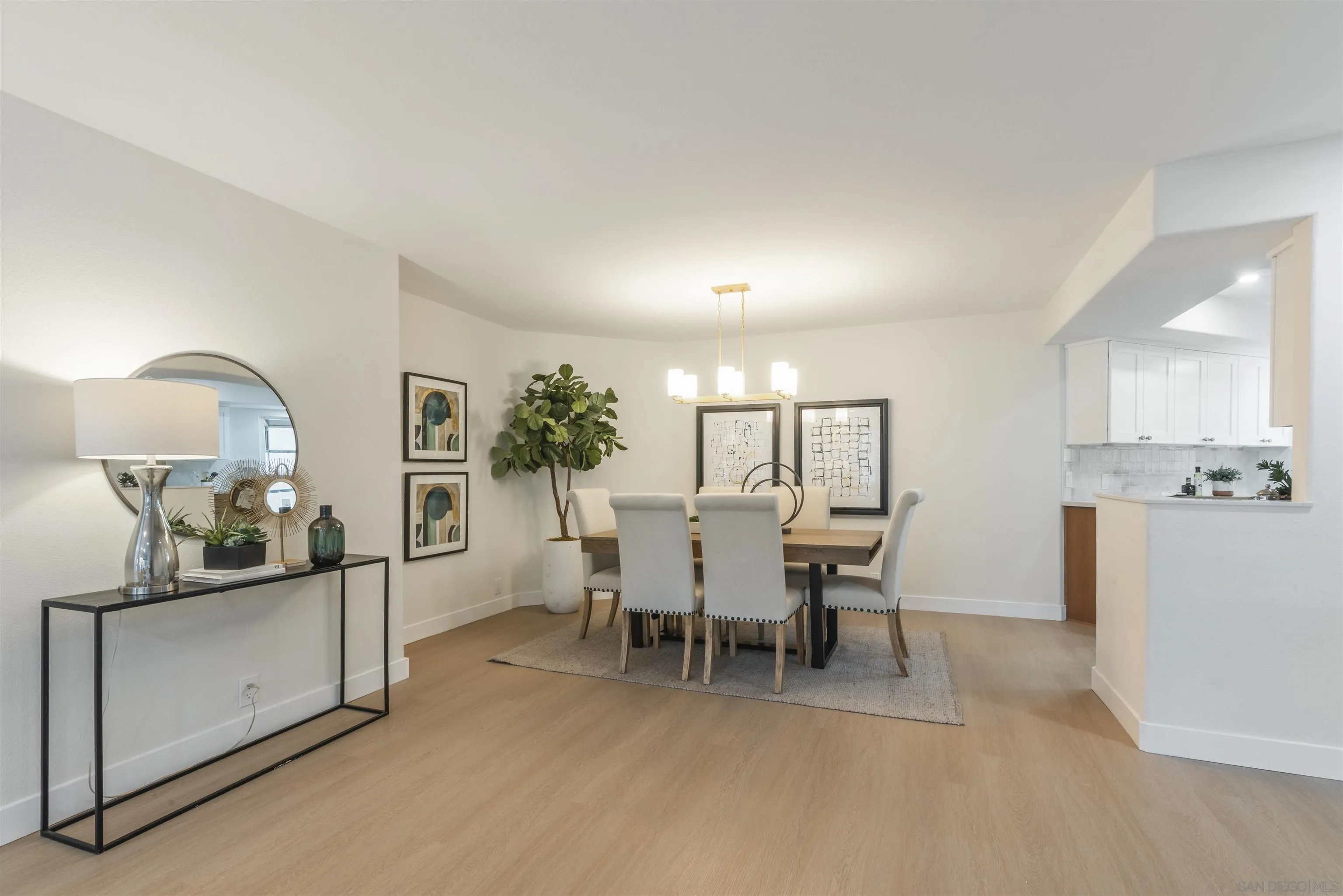 422 Rosecrans St. Unit 1