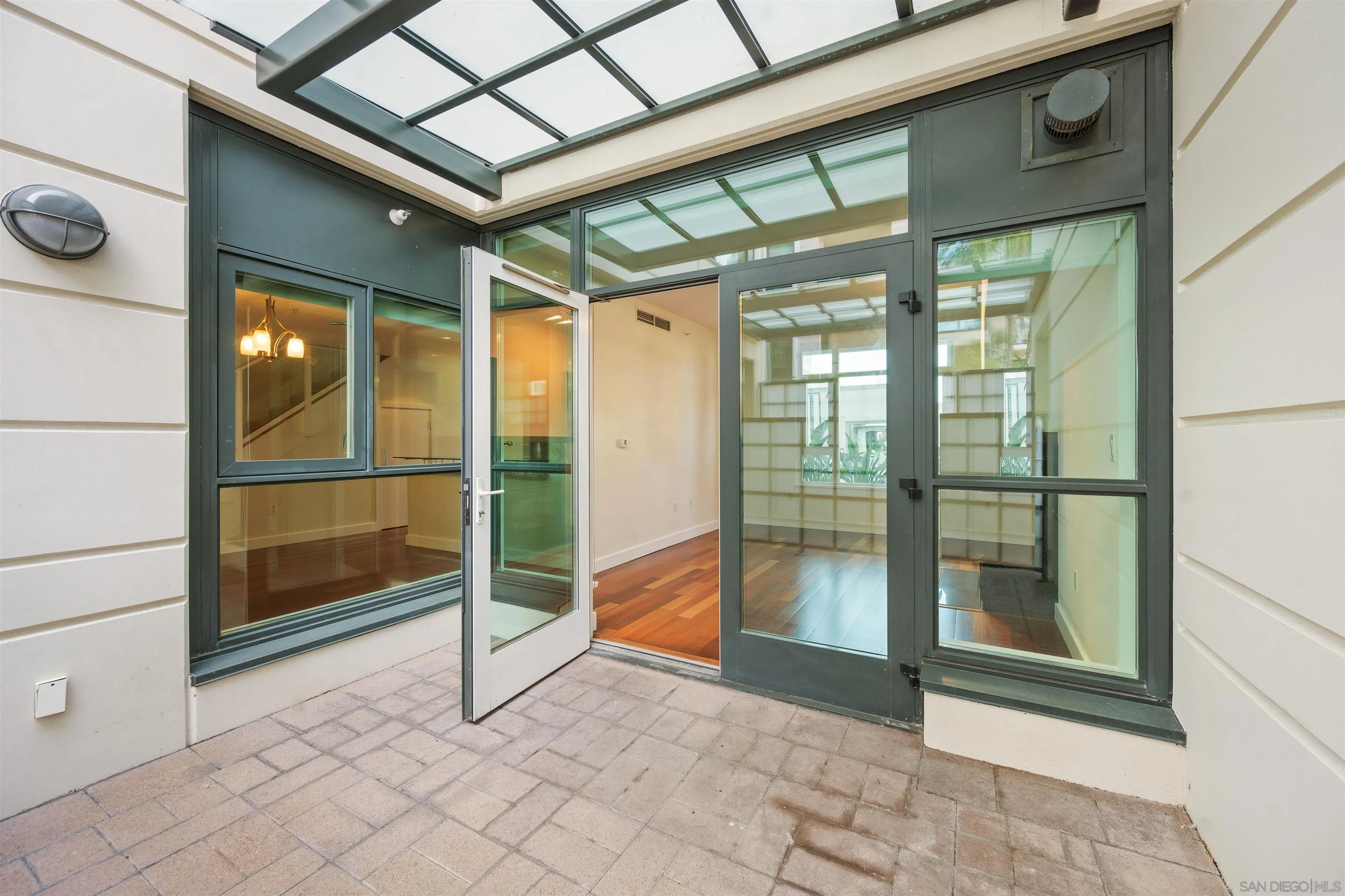 1179 Pacific Hwy Unit 108