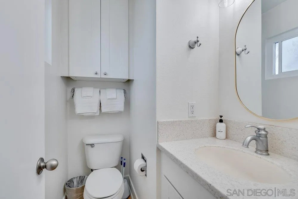 3536-40 Bayside Walk