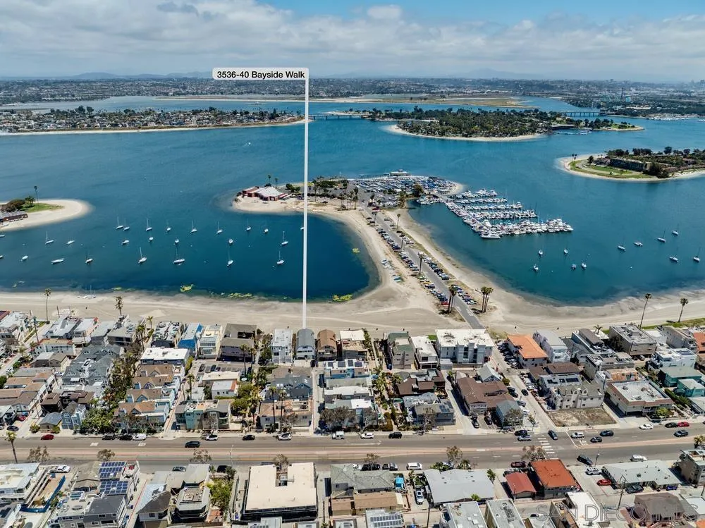 3536-40 Bayside Walk