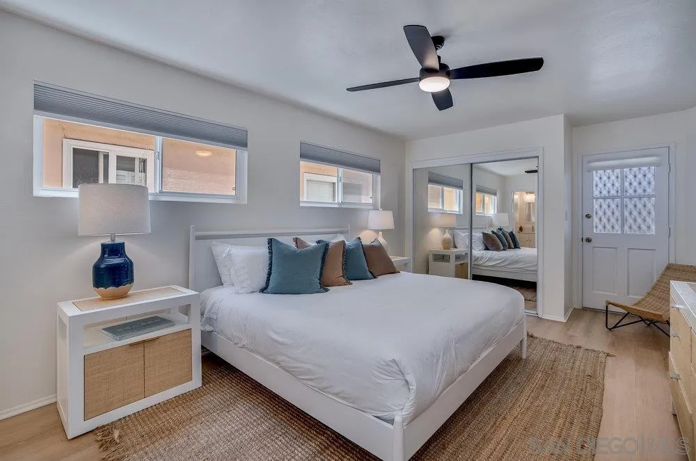 3536-40 Bayside Walk