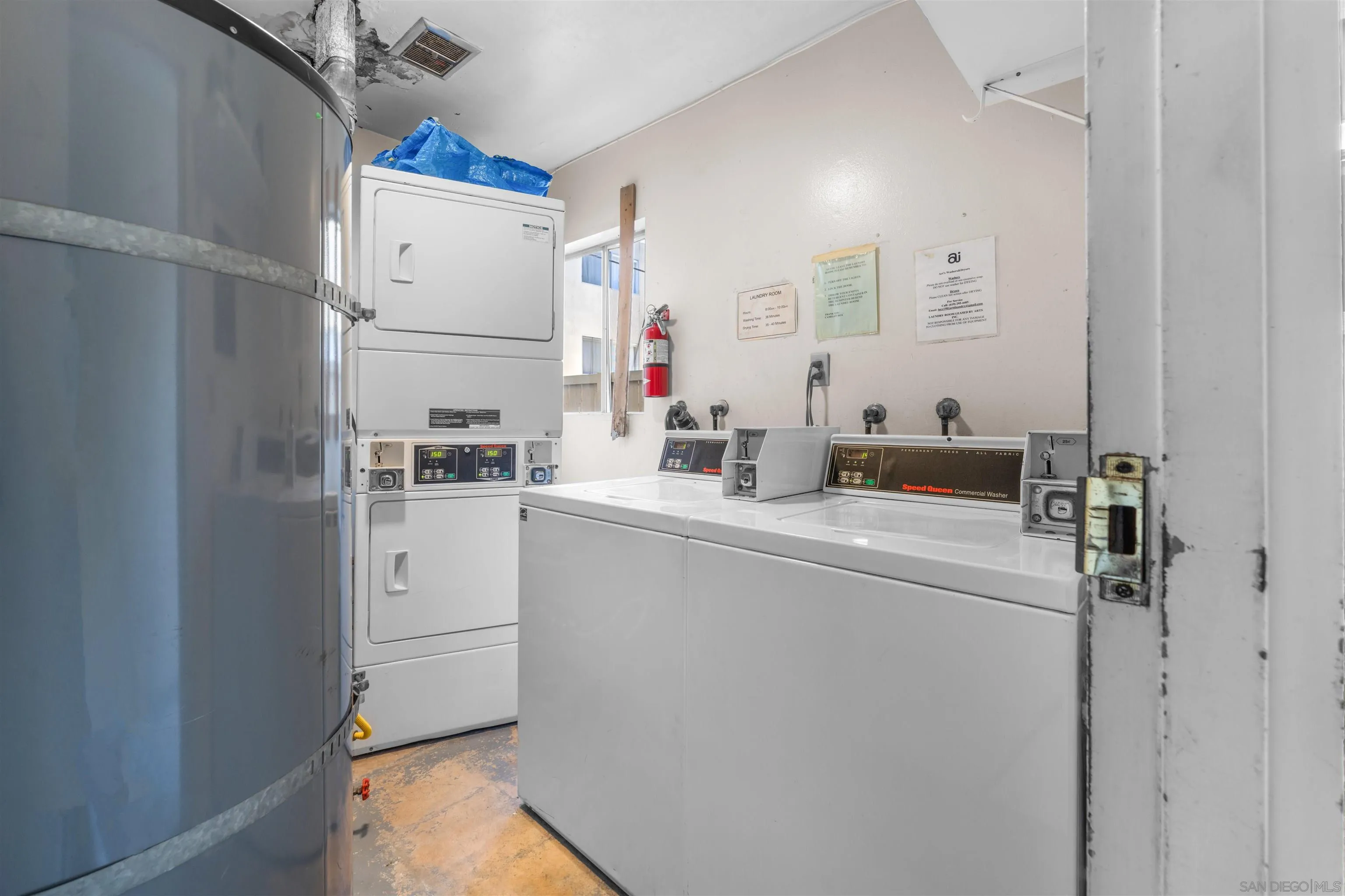 1740 Roosevelt Unit Apt B