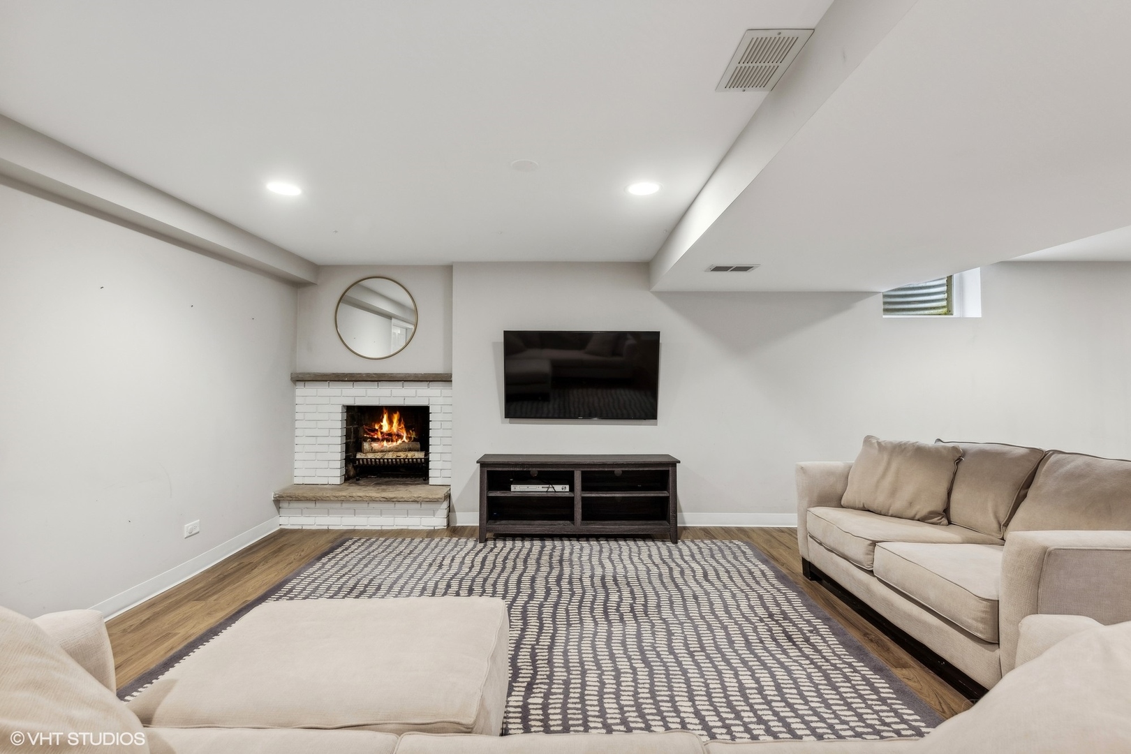 619 Courtland Circle