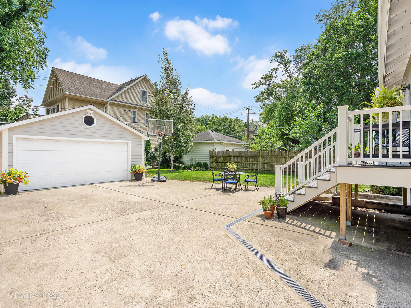 239 9th Avenue