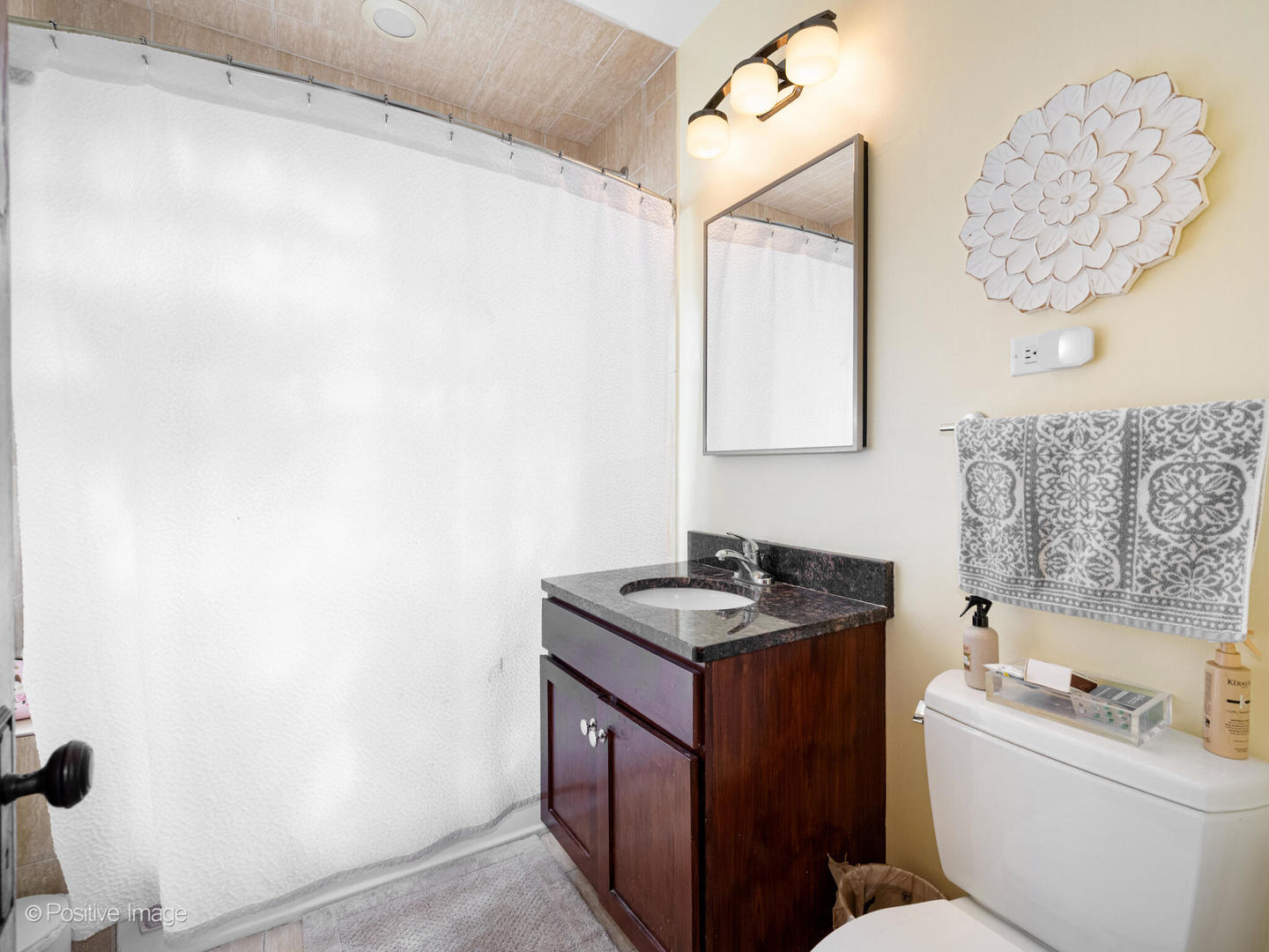 422 S Madison Avenue