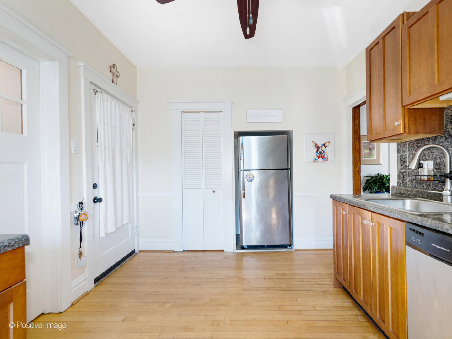 422 S Madison Avenue