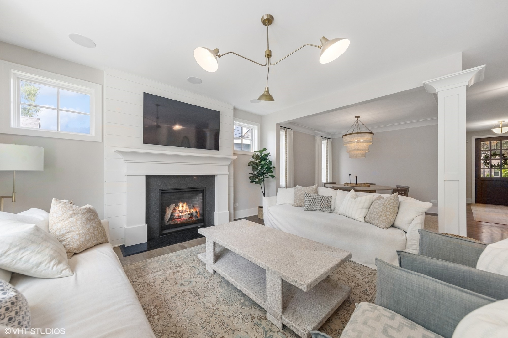 1036 S Ashland Avenue