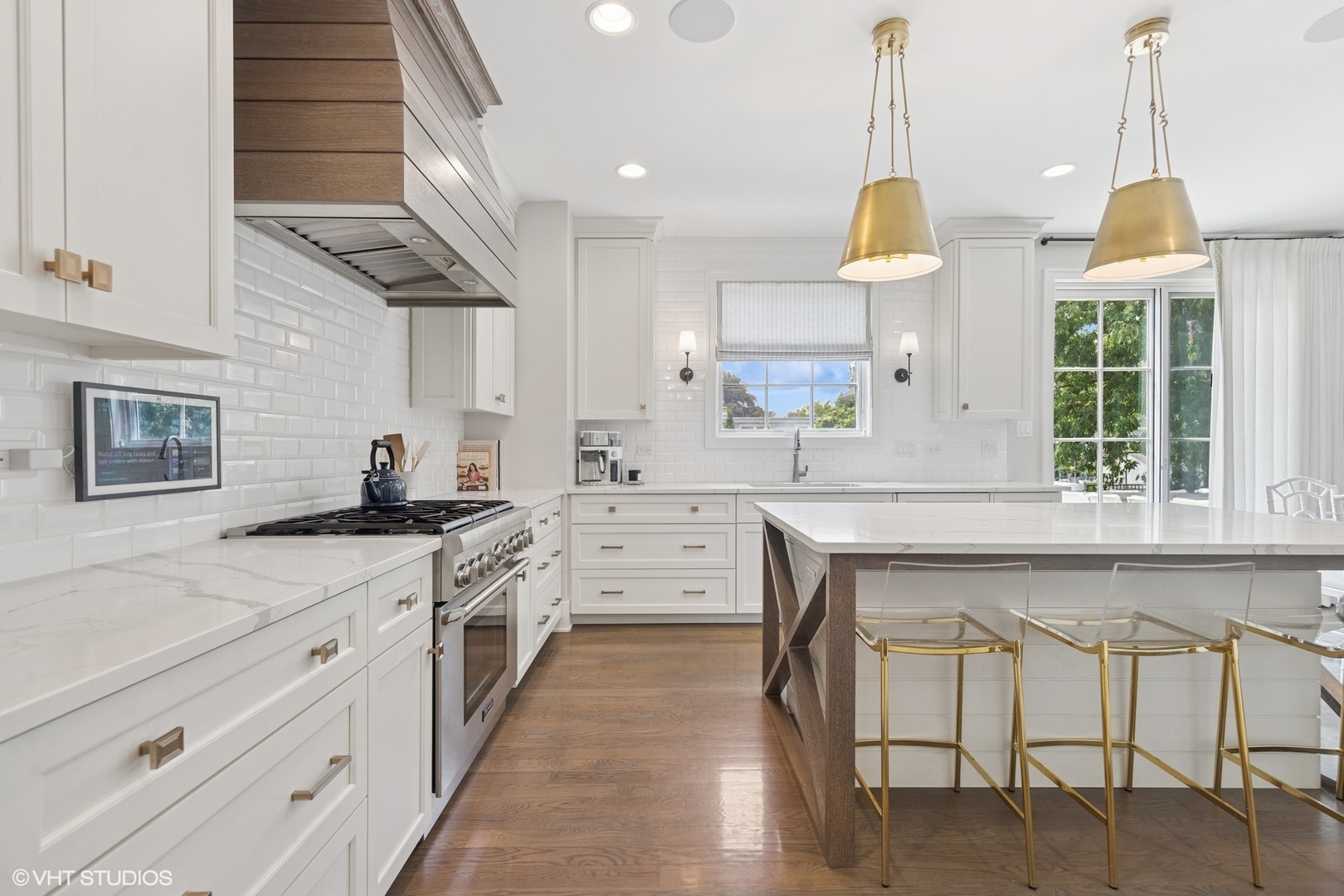 1036 S Ashland Avenue