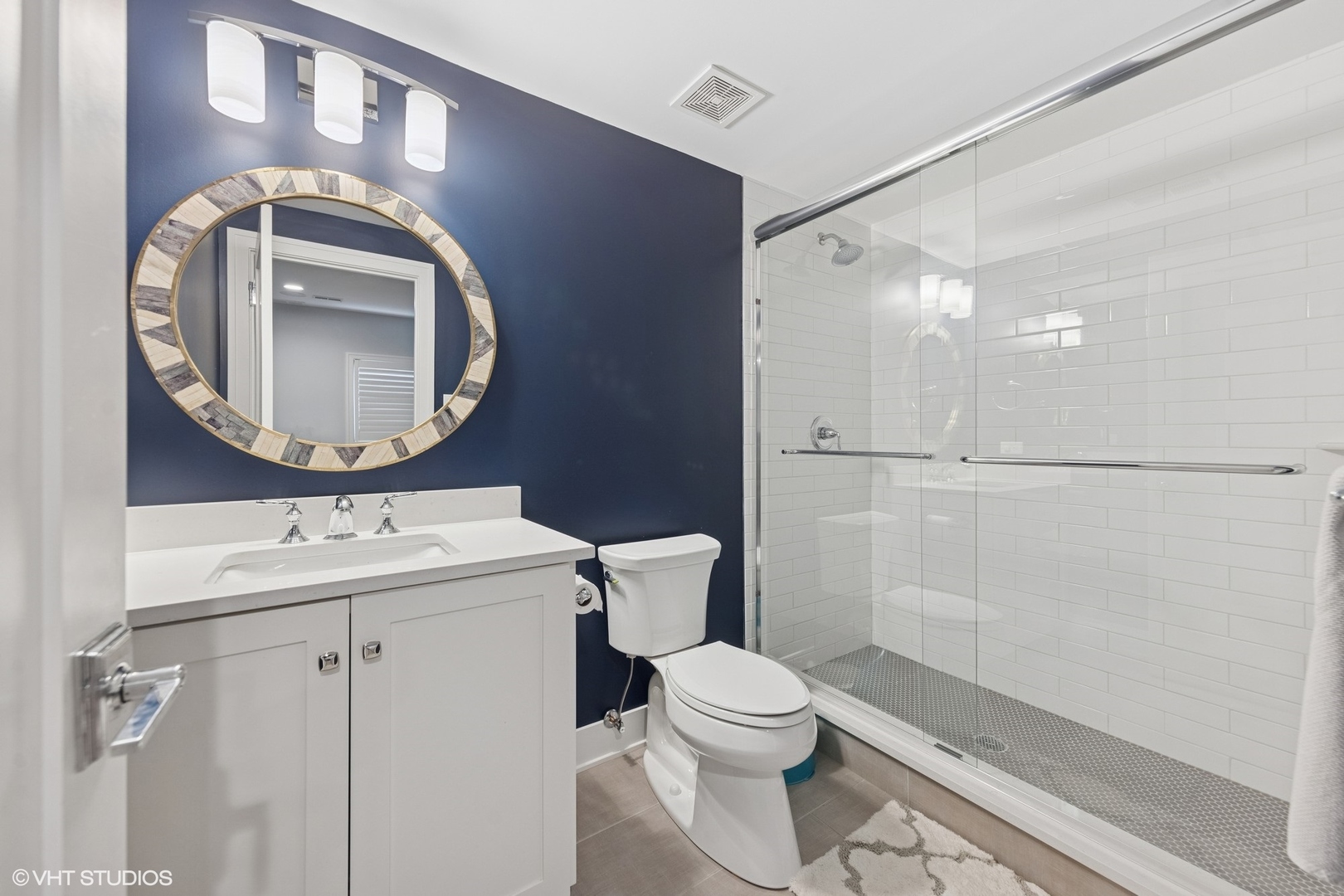 1036 S Ashland Avenue