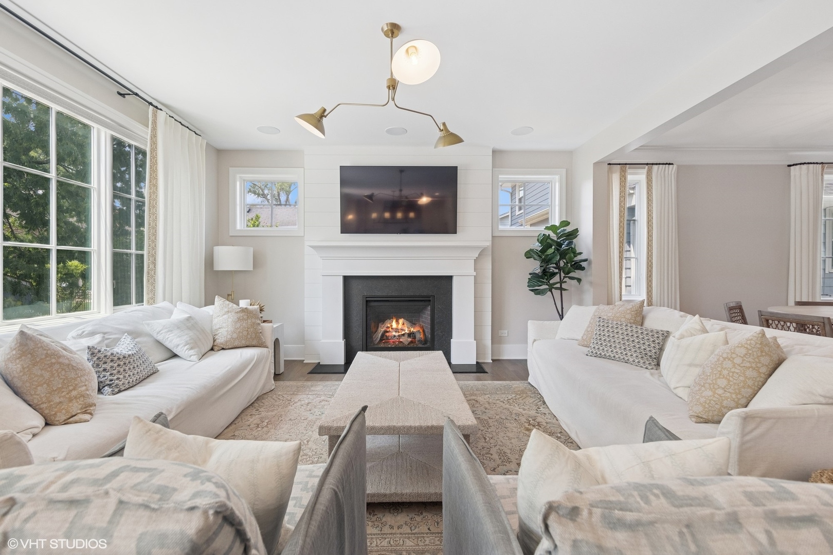 1036 S Ashland Avenue