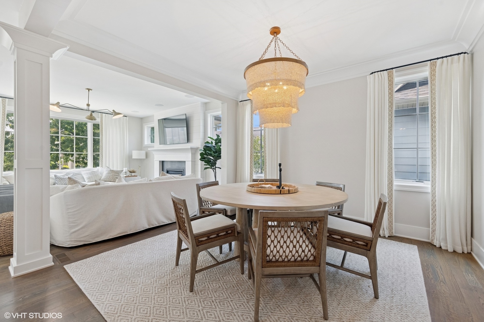 1036 S Ashland Avenue