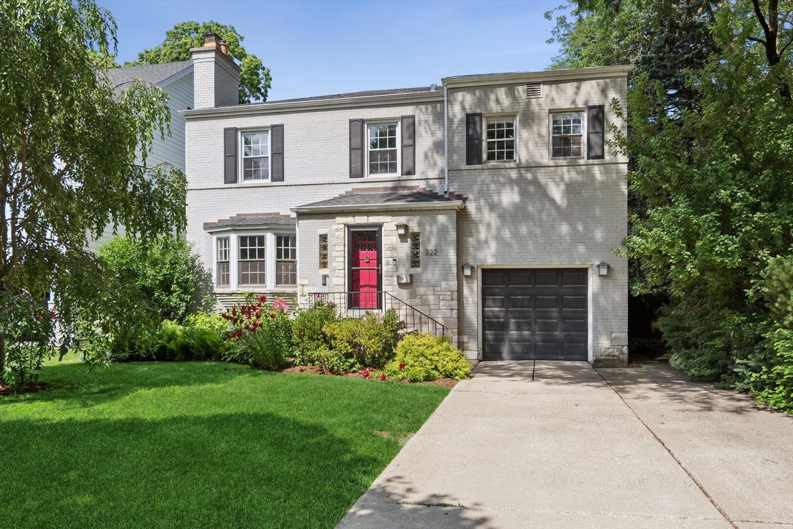 222 Leitch Avenue