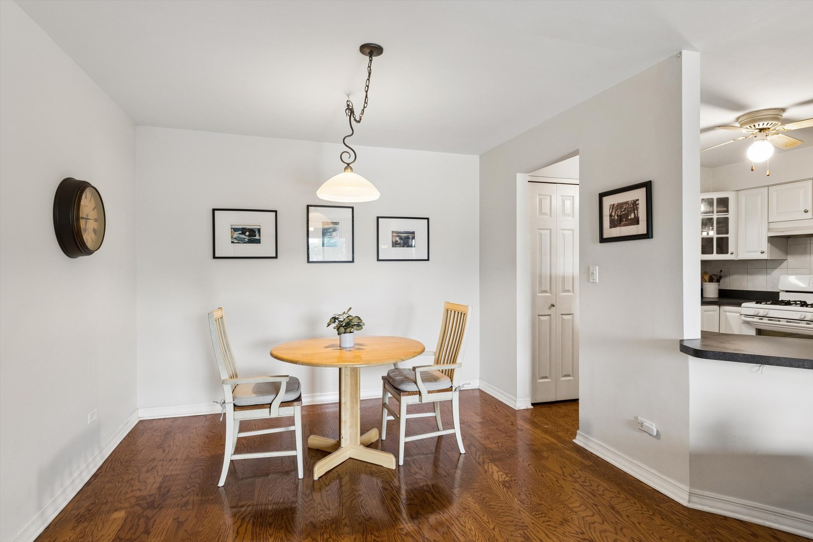 6670 S Brainard Avenue Unit: 409