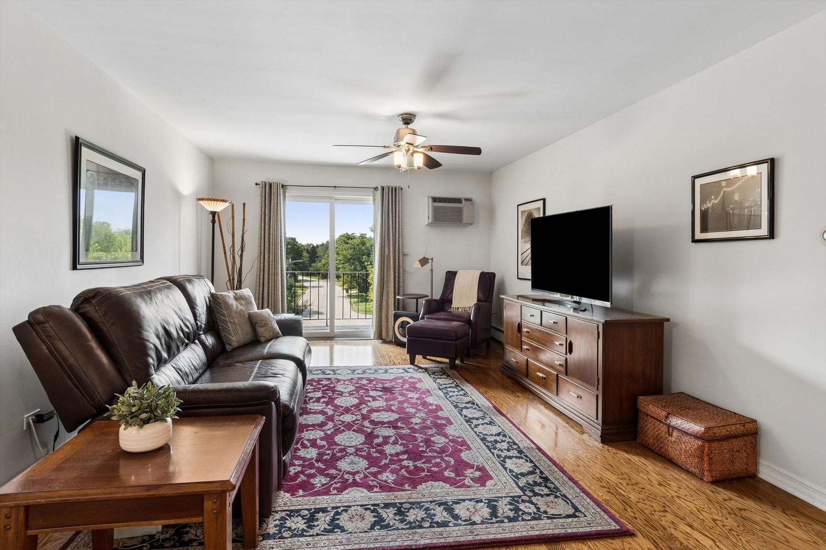 6670 S Brainard Avenue Unit: 409