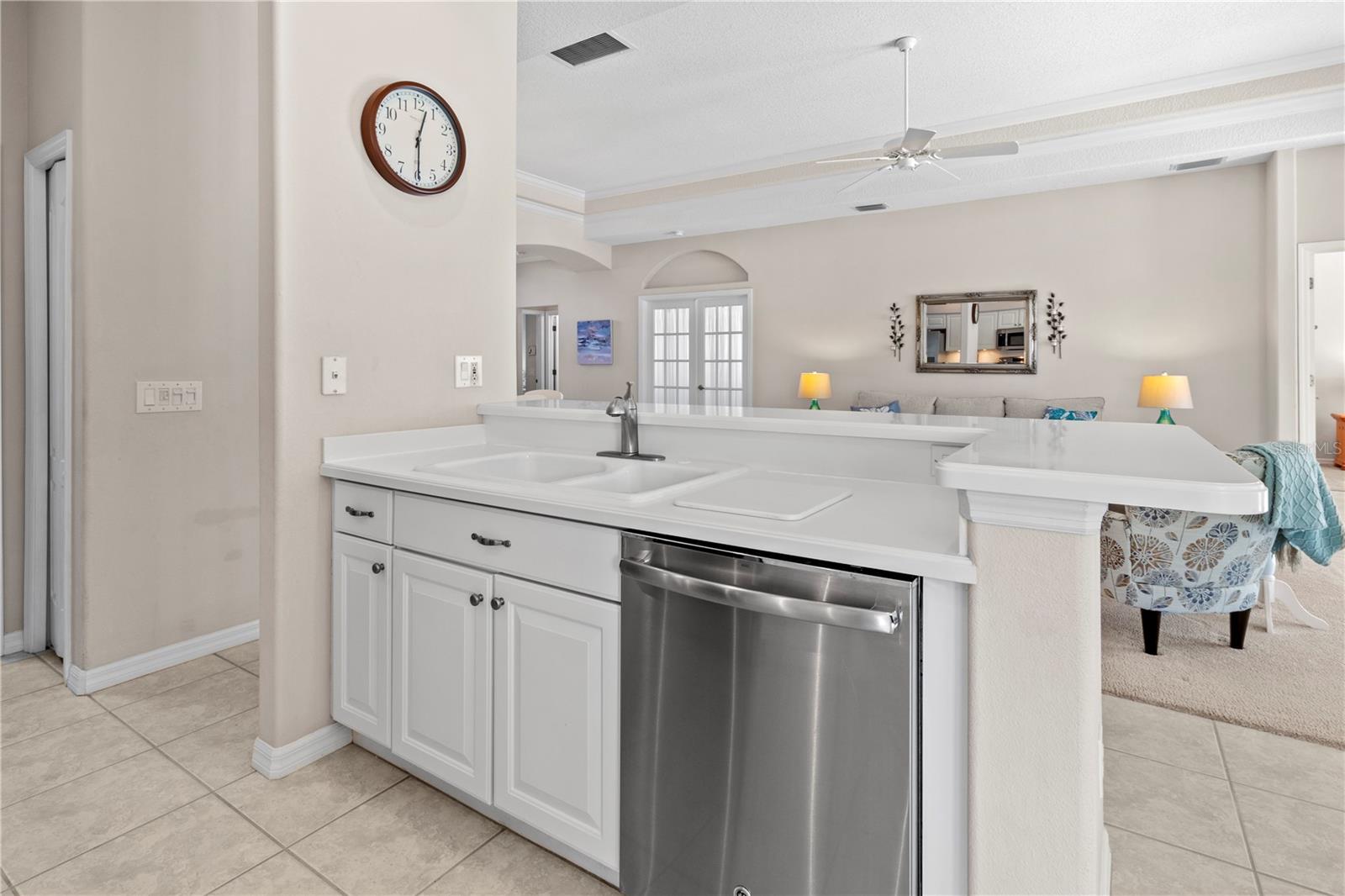 4854 SABAL LAKE CIR