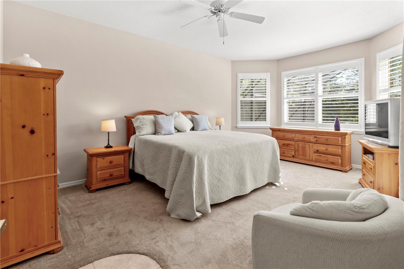 4854 SABAL LAKE CIR