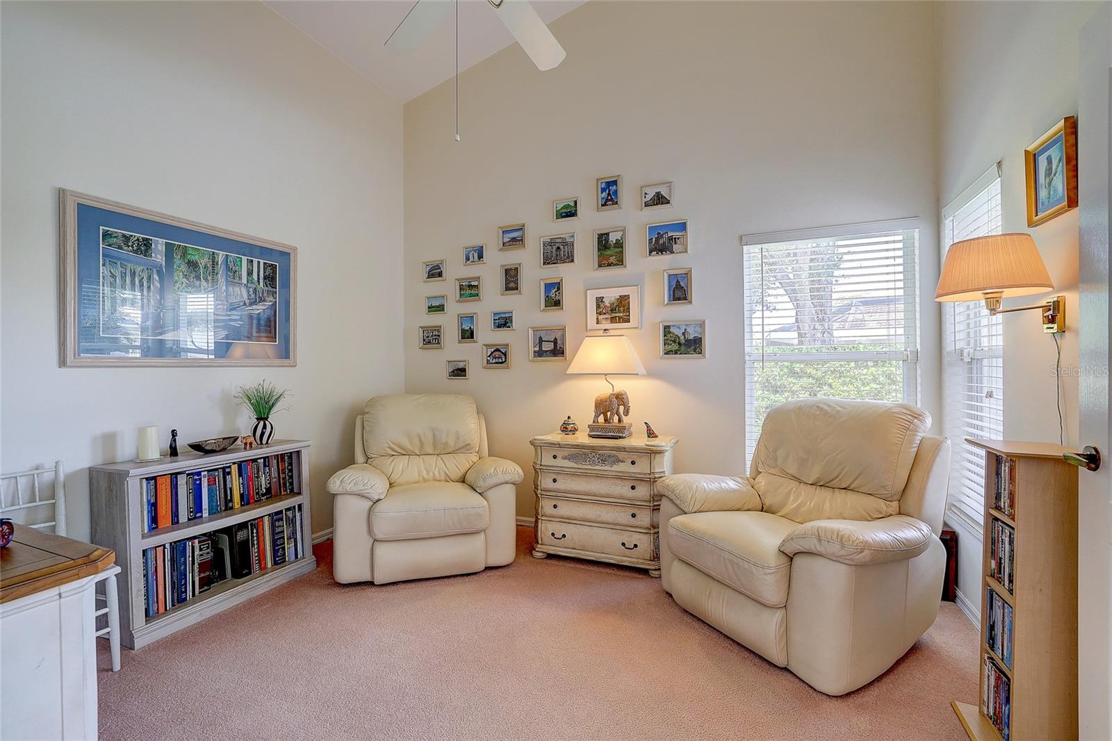4443 DEL SOL BLVD S