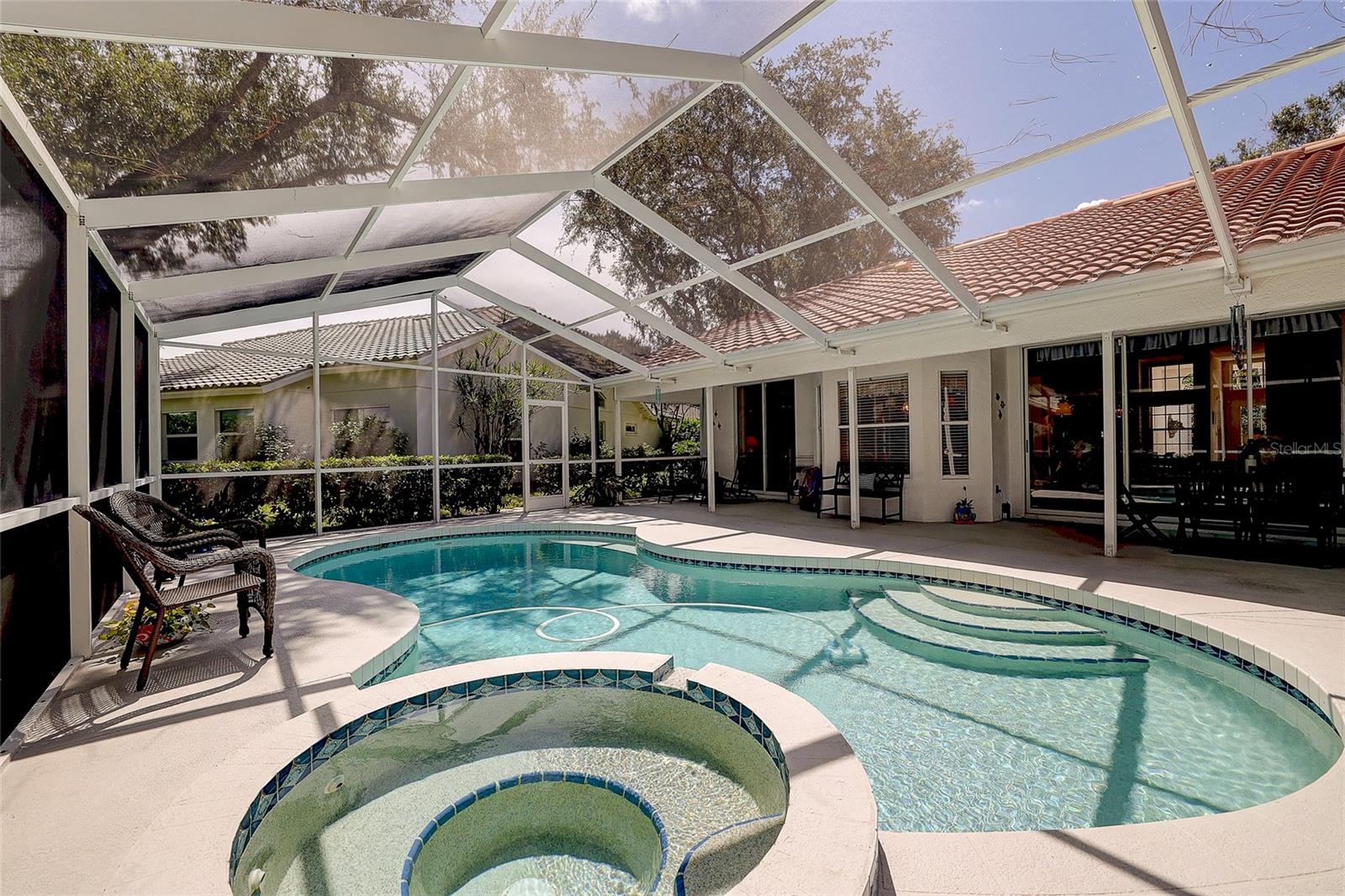 4443 DEL SOL BLVD S