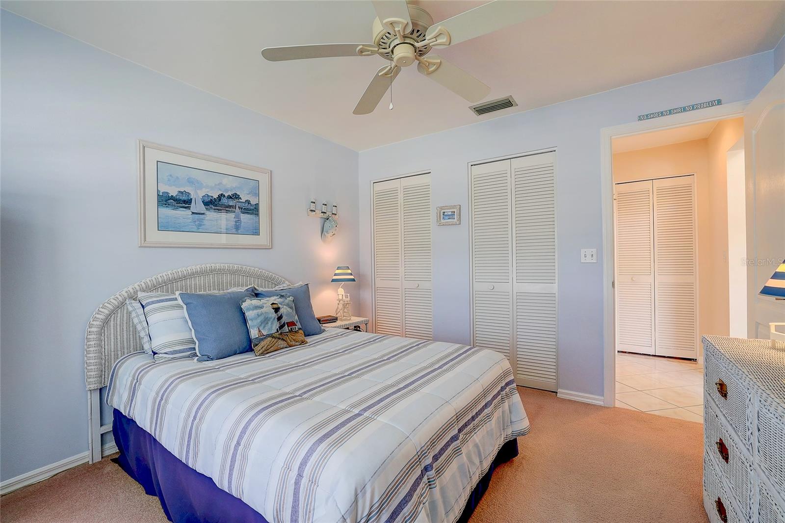 4443 DEL SOL BLVD S