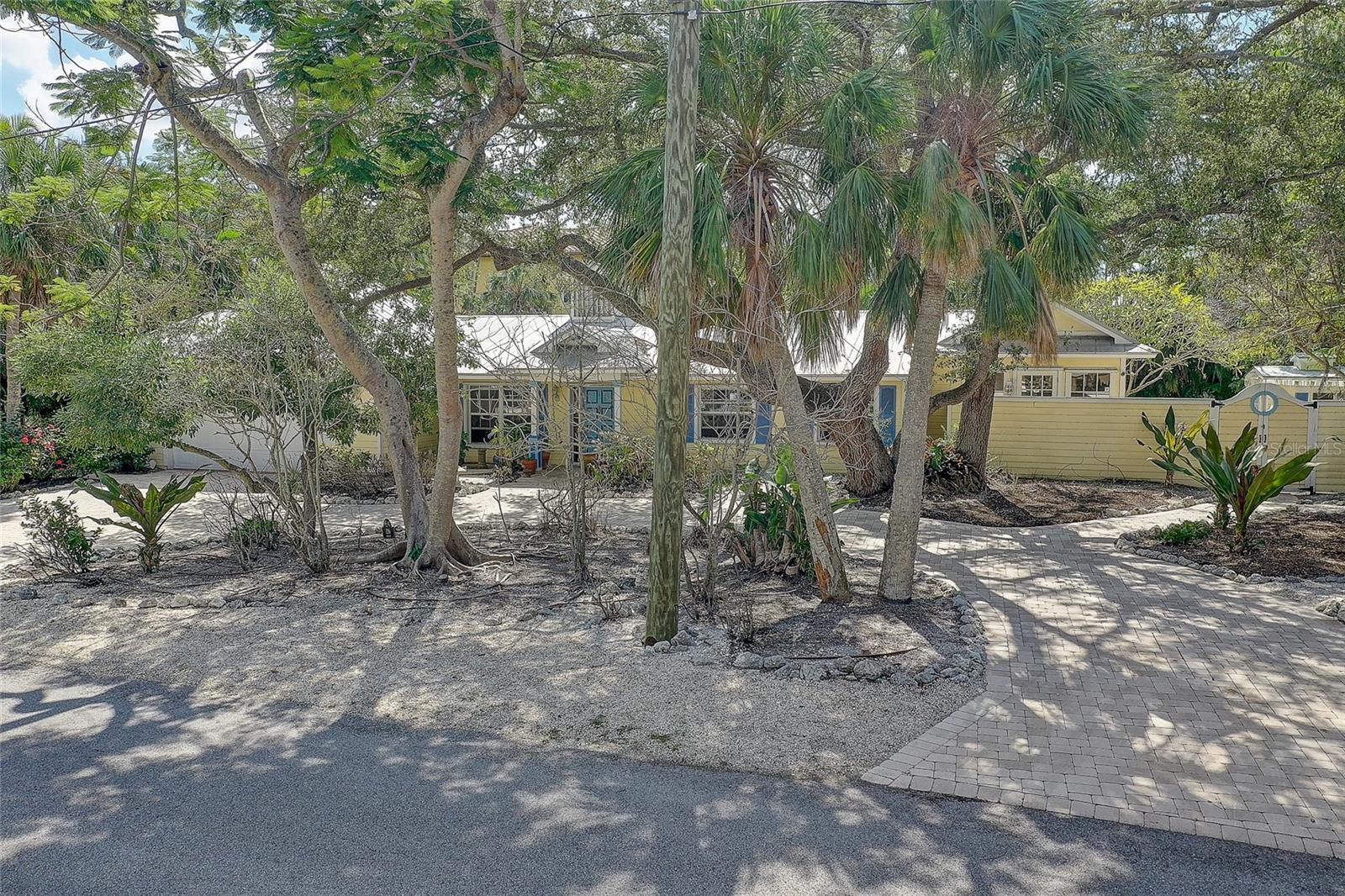 226 OGDEN ST