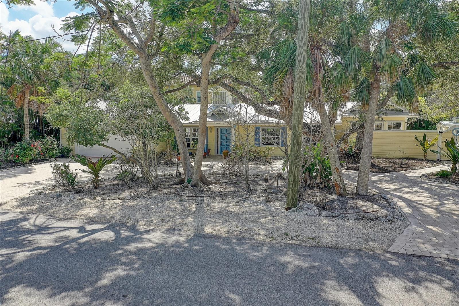 226 OGDEN ST