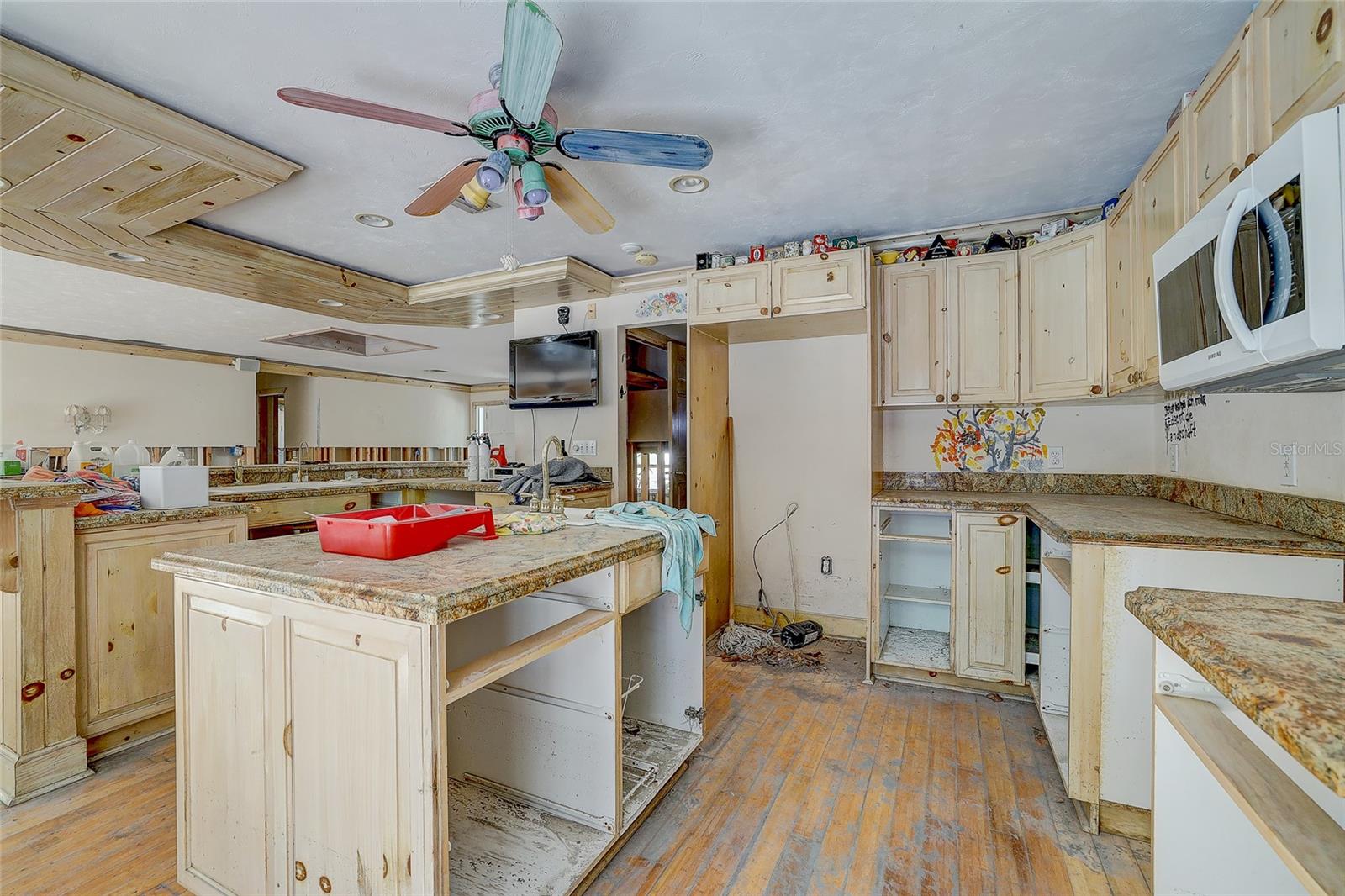 226 OGDEN ST