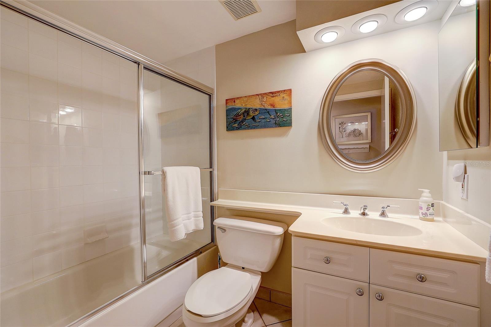 1800 BENJAMIN FRANKLIN DR #A202