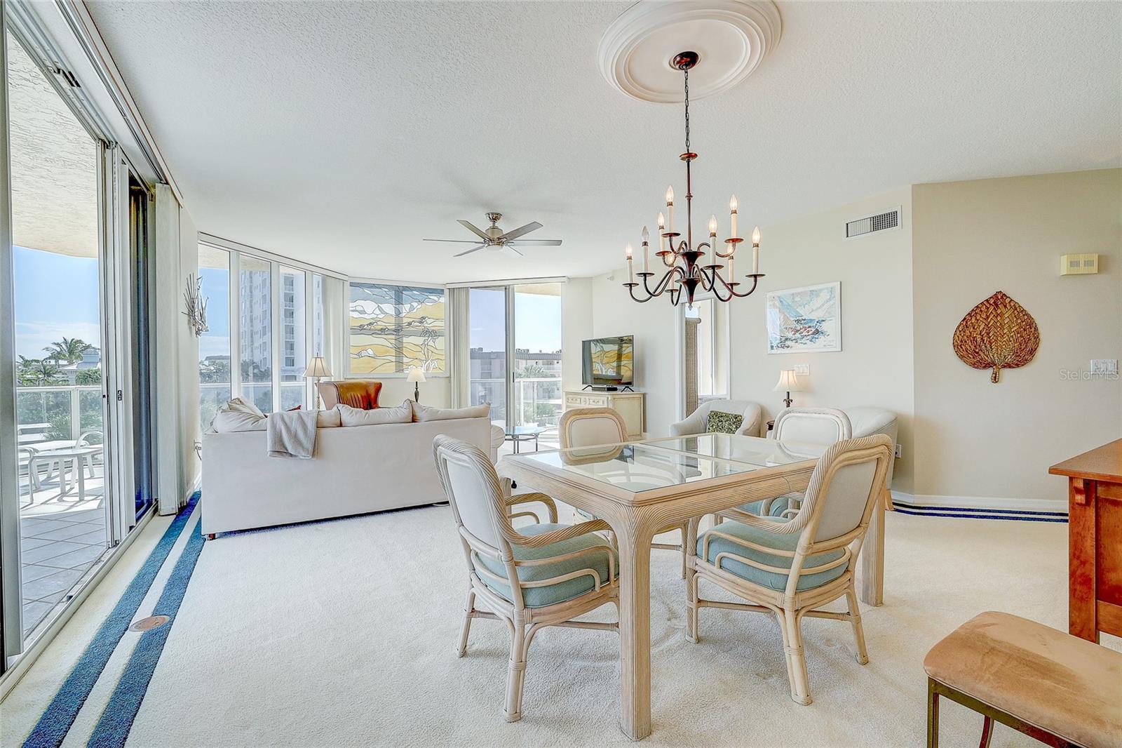 1800 BENJAMIN FRANKLIN DR #A202