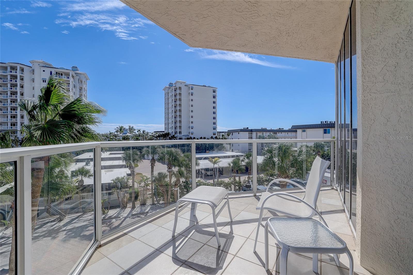 1800 BENJAMIN FRANKLIN DR #A202