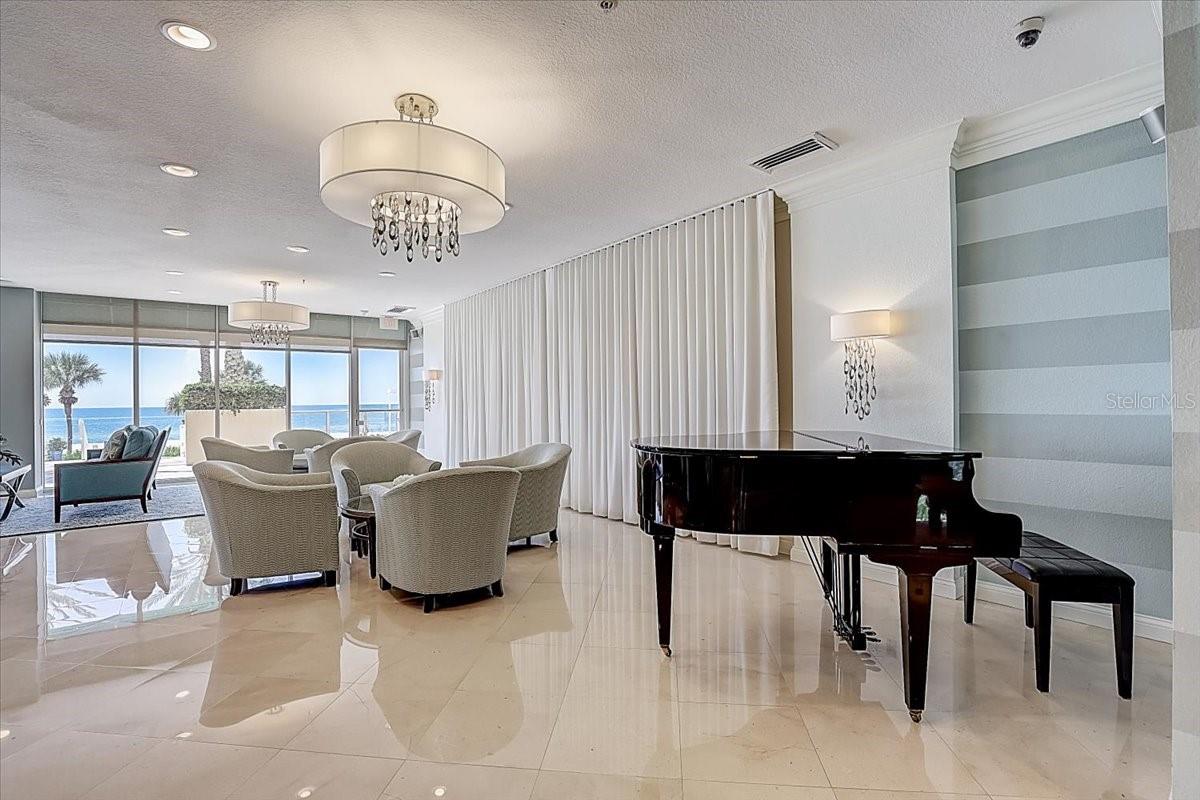 1800 BENJAMIN FRANKLIN DR #A202