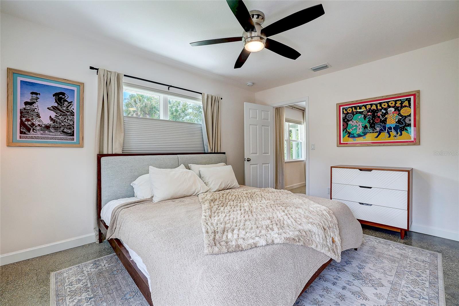 2121 PALM TER
