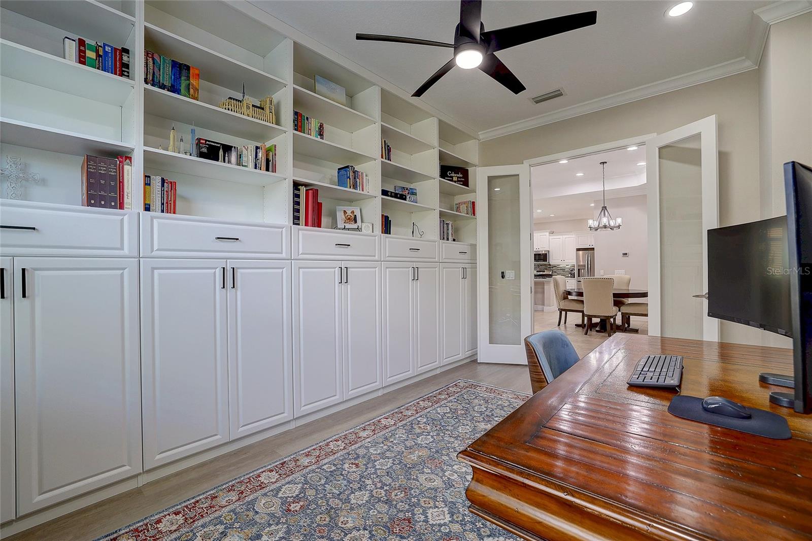 3718 WOODCLIFF LAKE TER