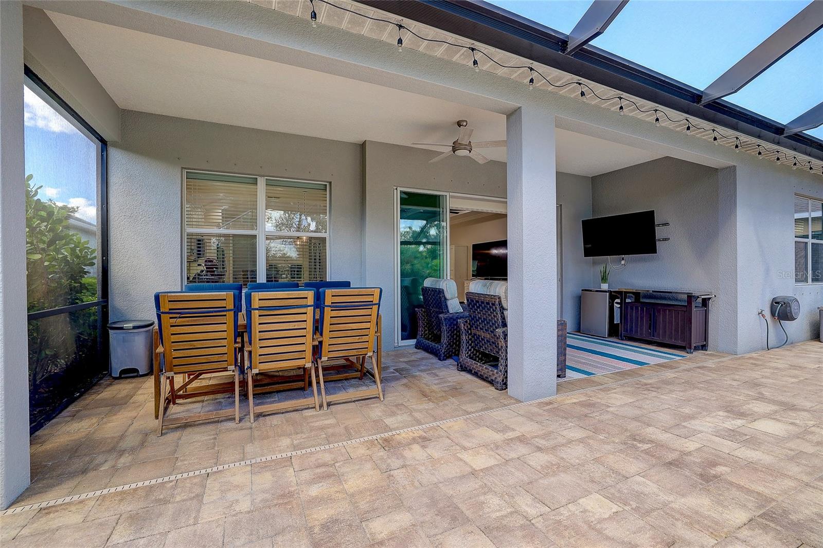 3718 WOODCLIFF LAKE TER