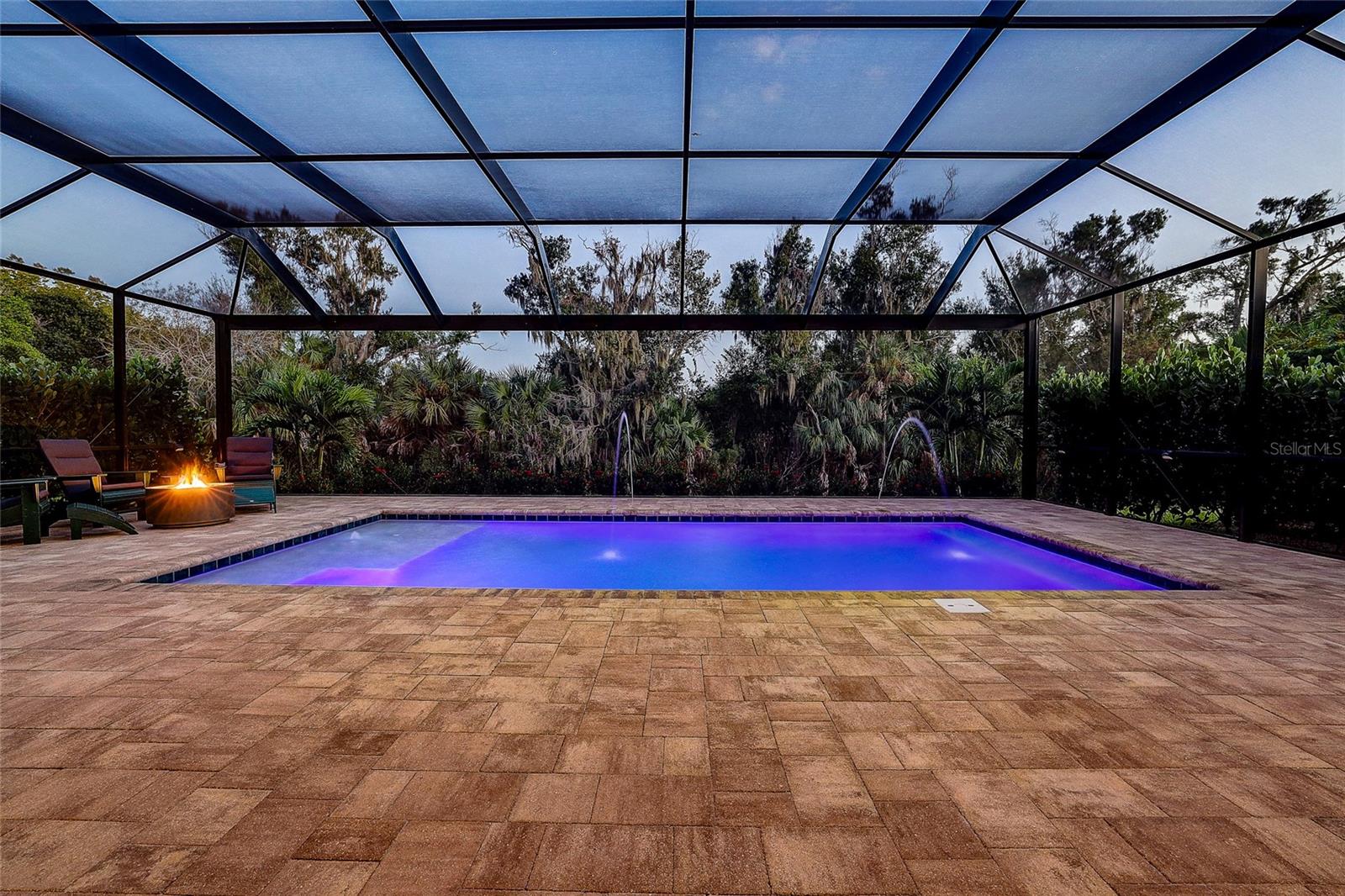 3718 WOODCLIFF LAKE TER