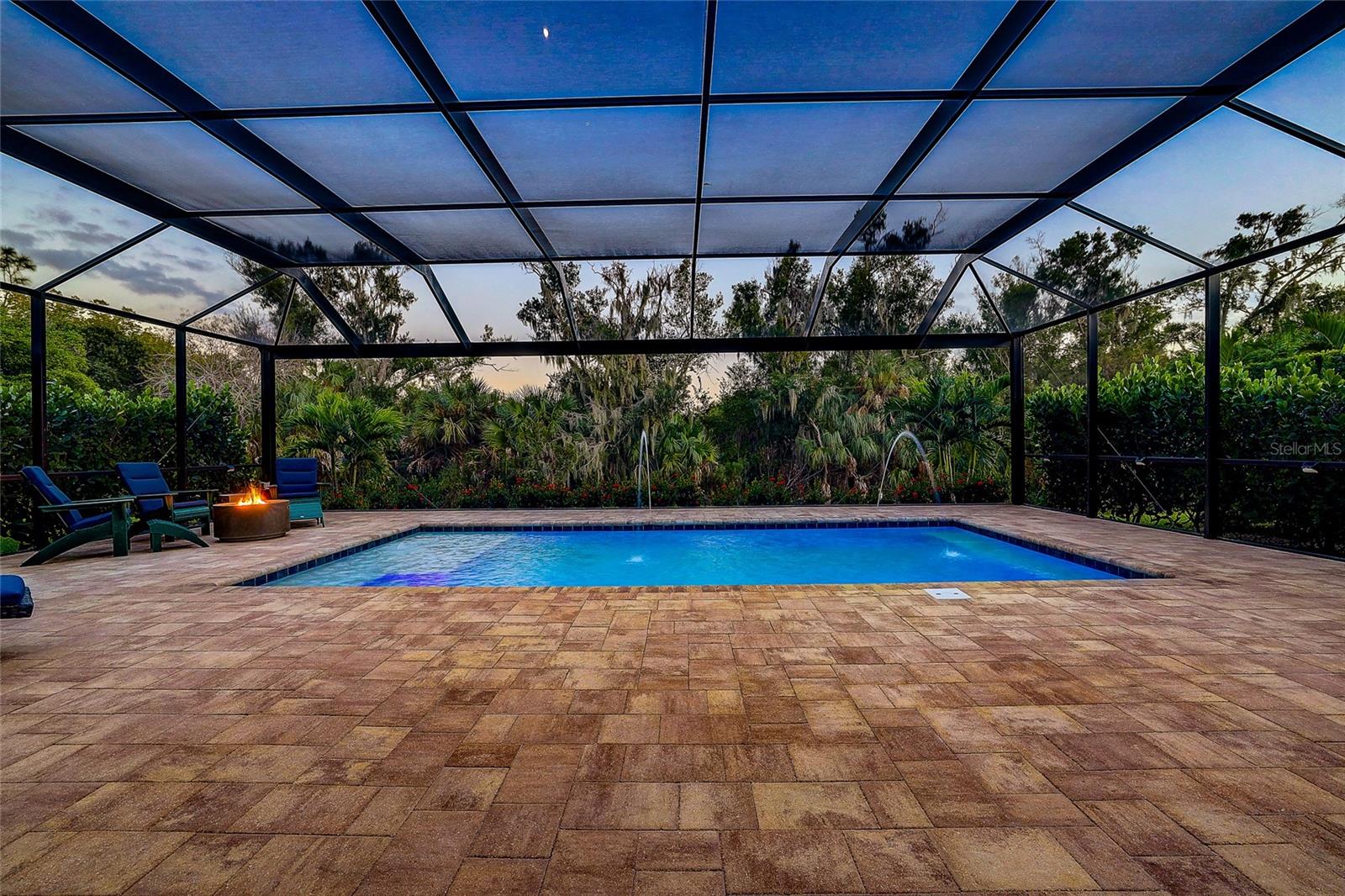 3718 WOODCLIFF LAKE TER