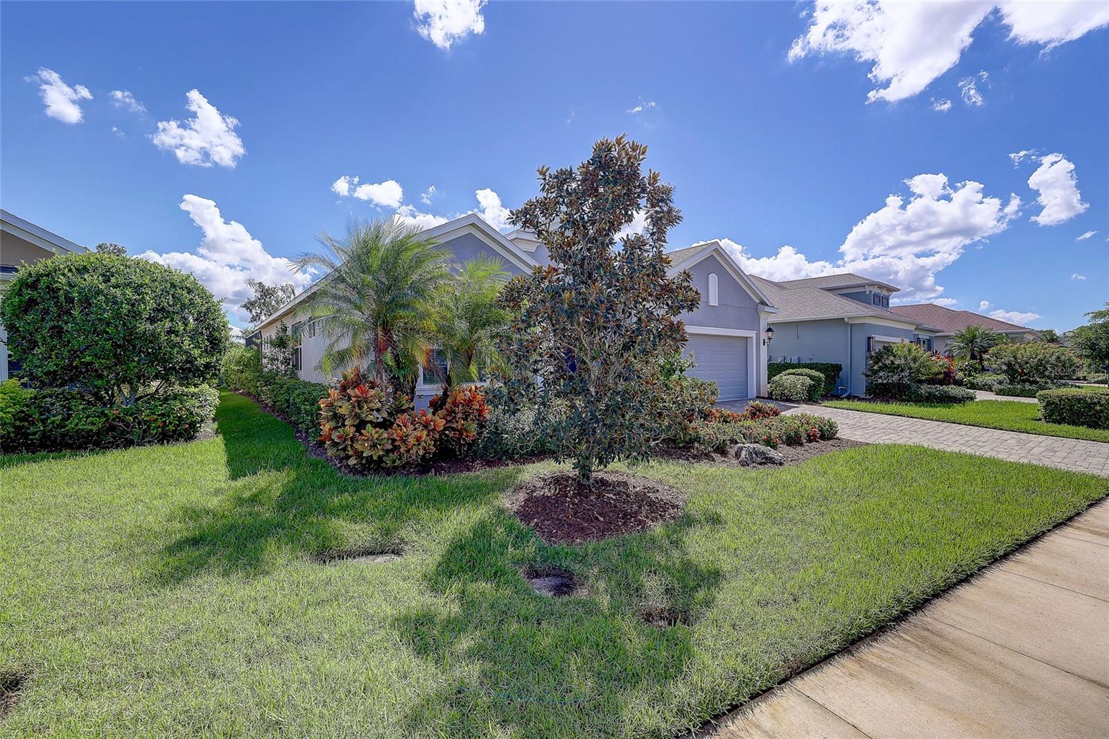 3718 WOODCLIFF LAKE TER