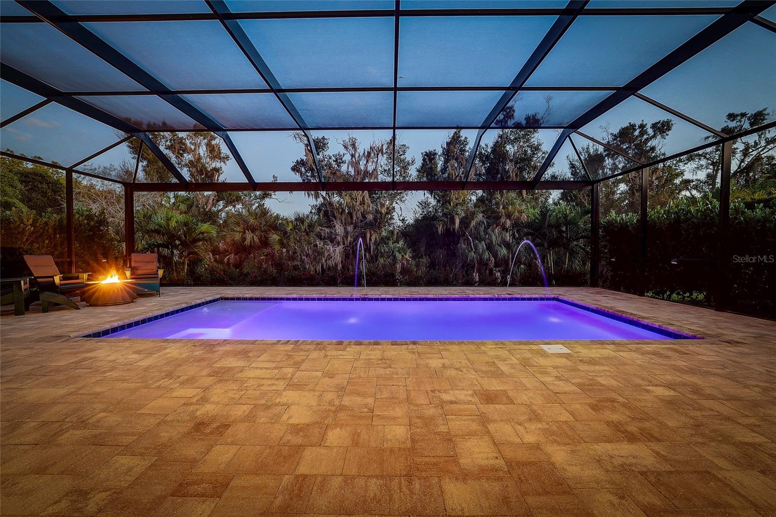 3718 WOODCLIFF LAKE TER