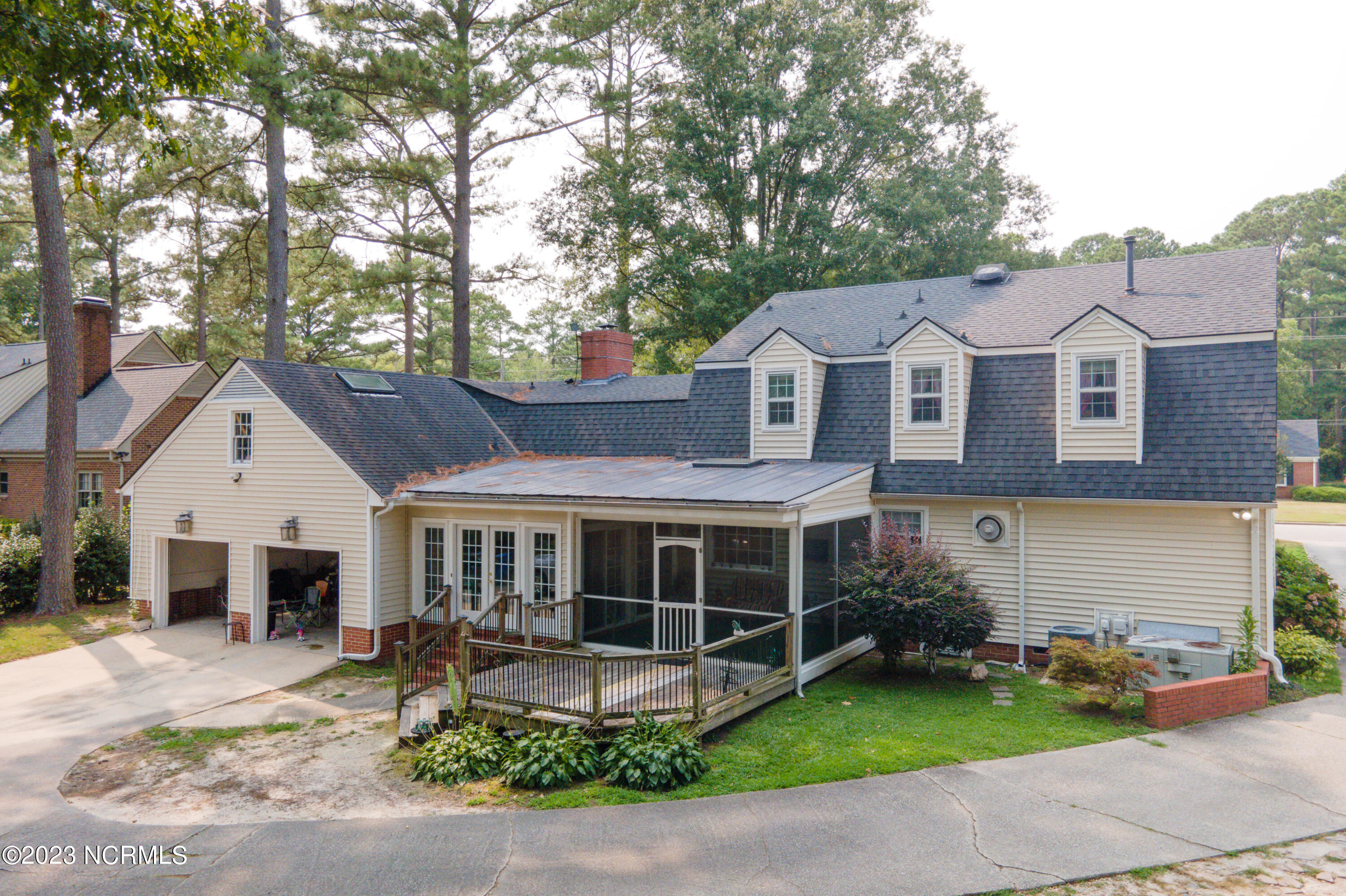 311 Canterbury Road NW