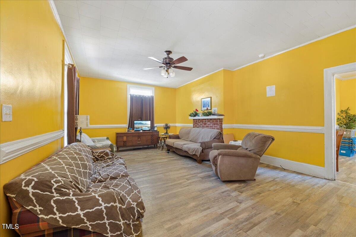 408 Tarboro Street E