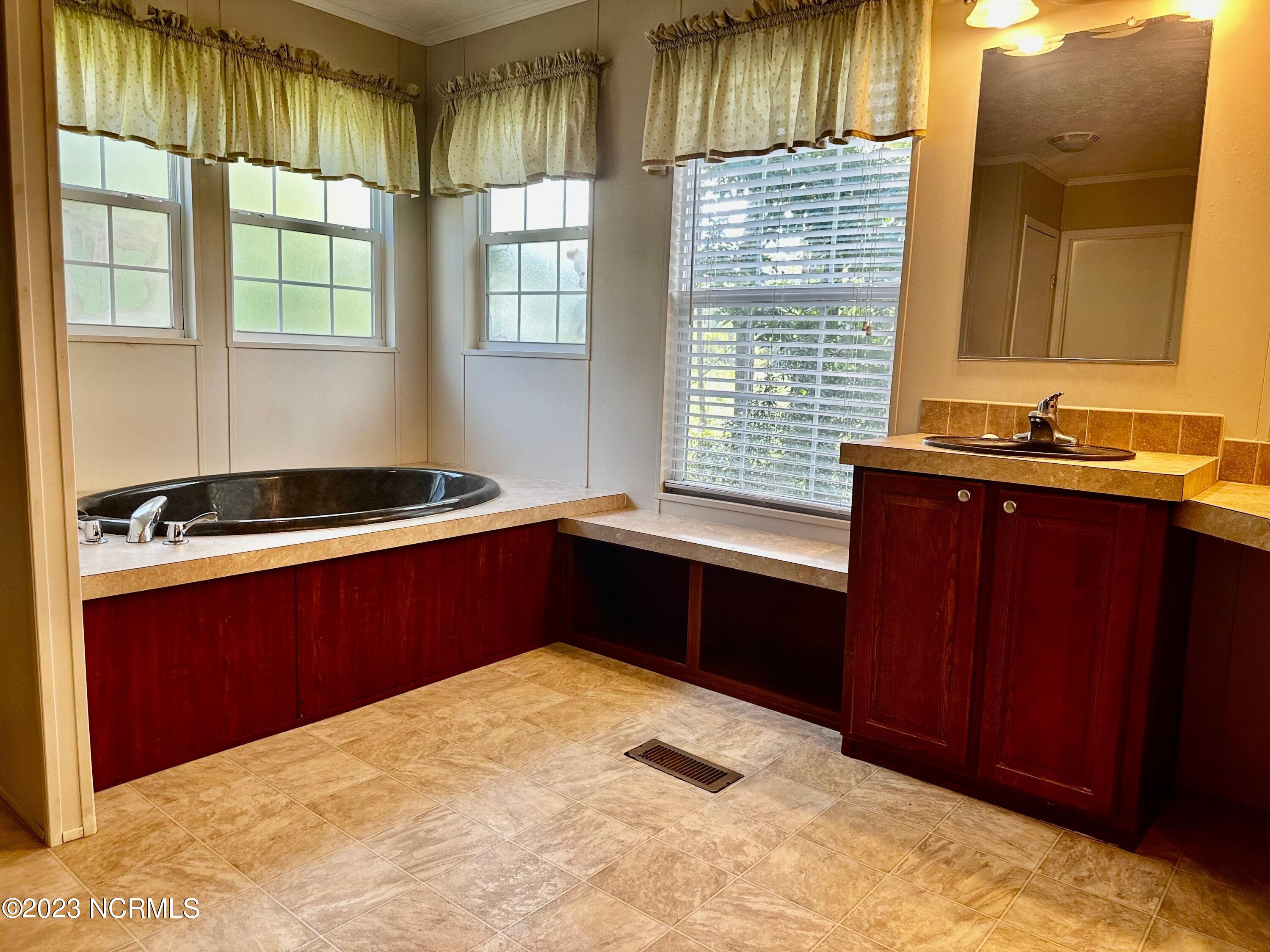 286 Lynch And Hedgepeth Road