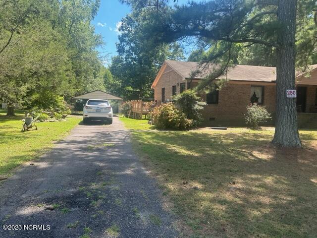 250 Oak Street