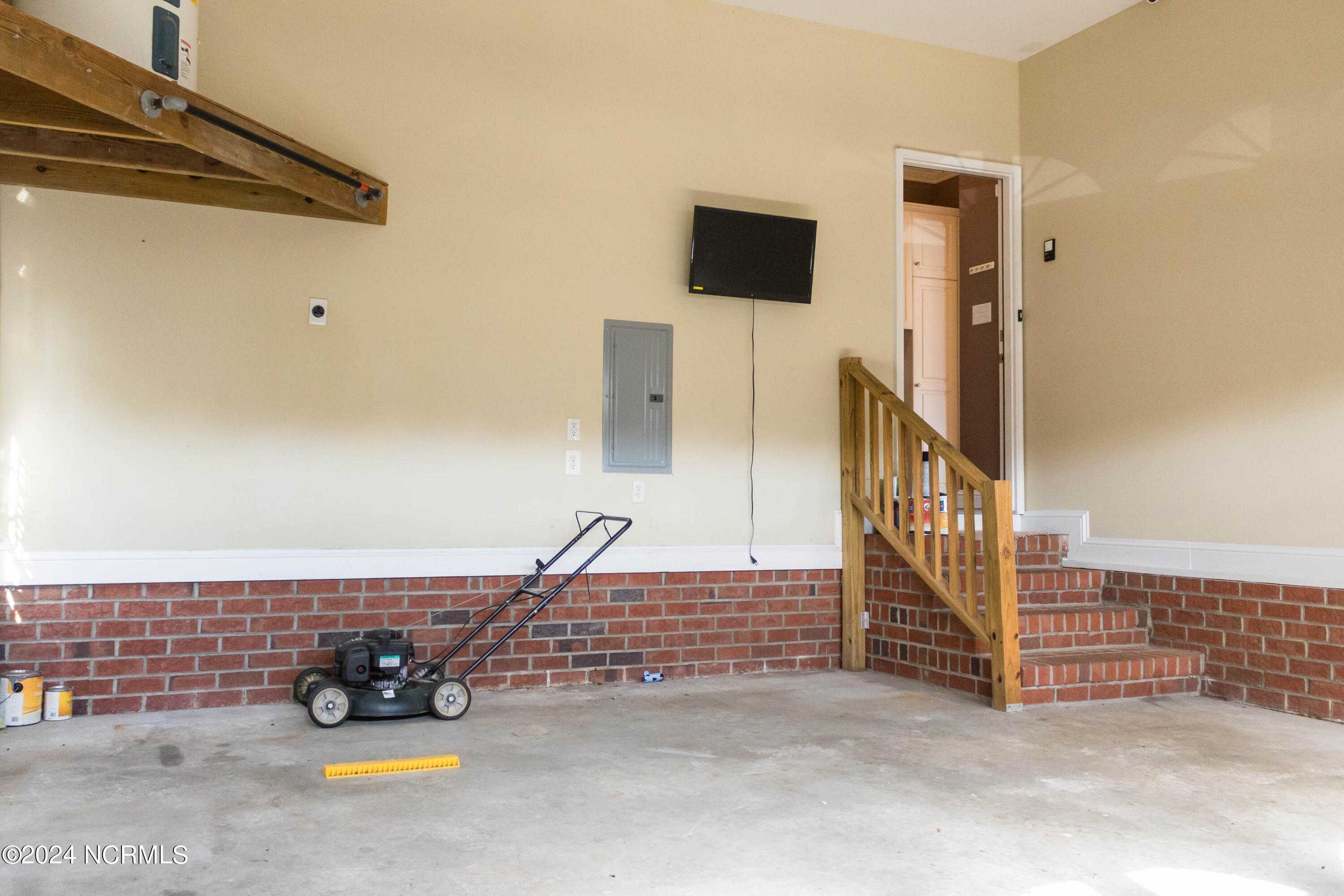 110 Spring Glenn Court