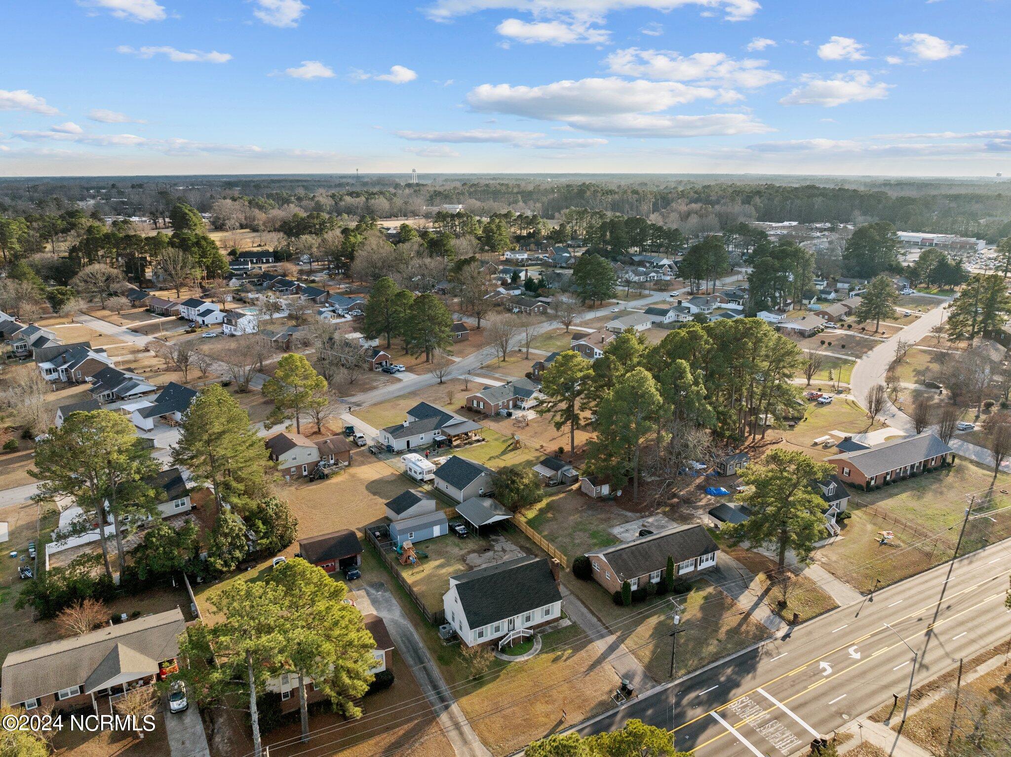 1209 W Howard Avenue